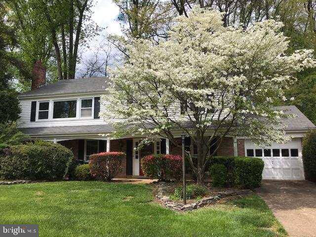 Springfield, VA 22152,8208 DONSET DR