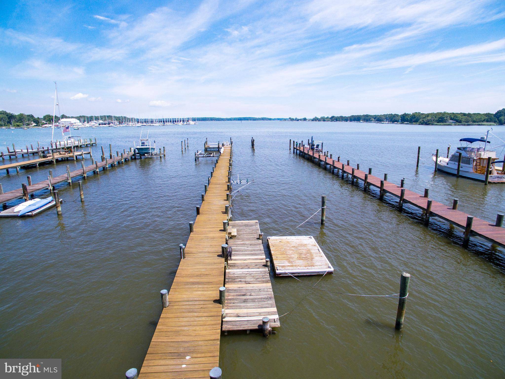 West River, MD 20778,1016 SHORE DR