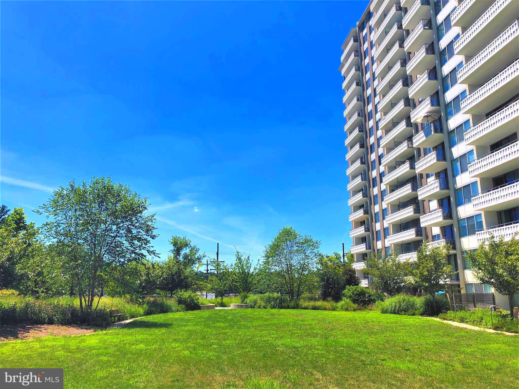 Bethesda, MD 20816,5101 RIVER RD #301