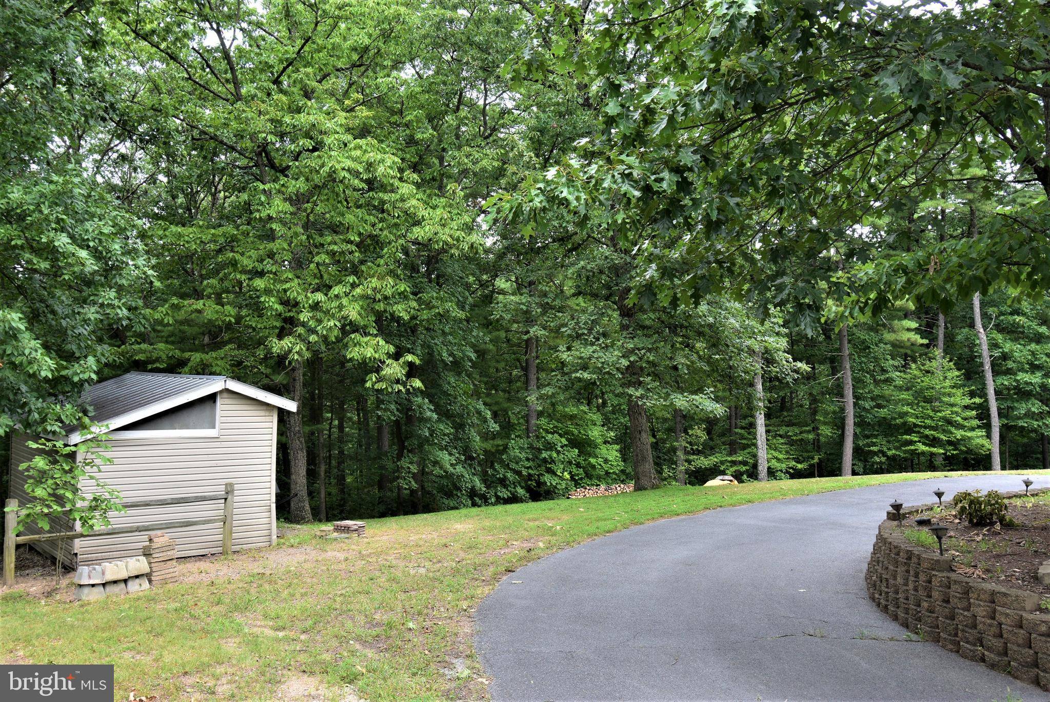 Inwood, WV 25428,64 POWDER MILL CT