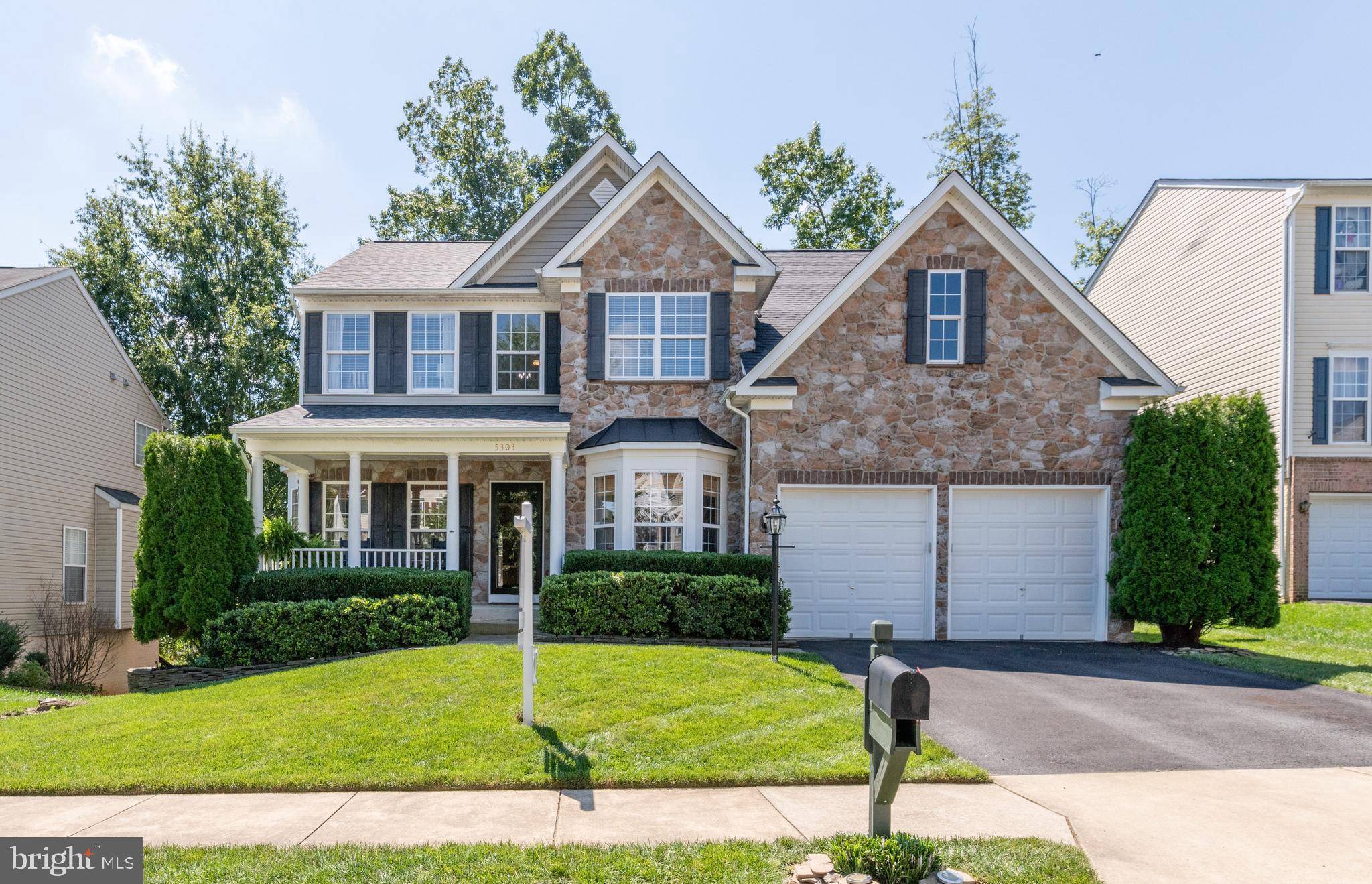 Woodbridge, VA 22193,5303 DAYBREAK LN