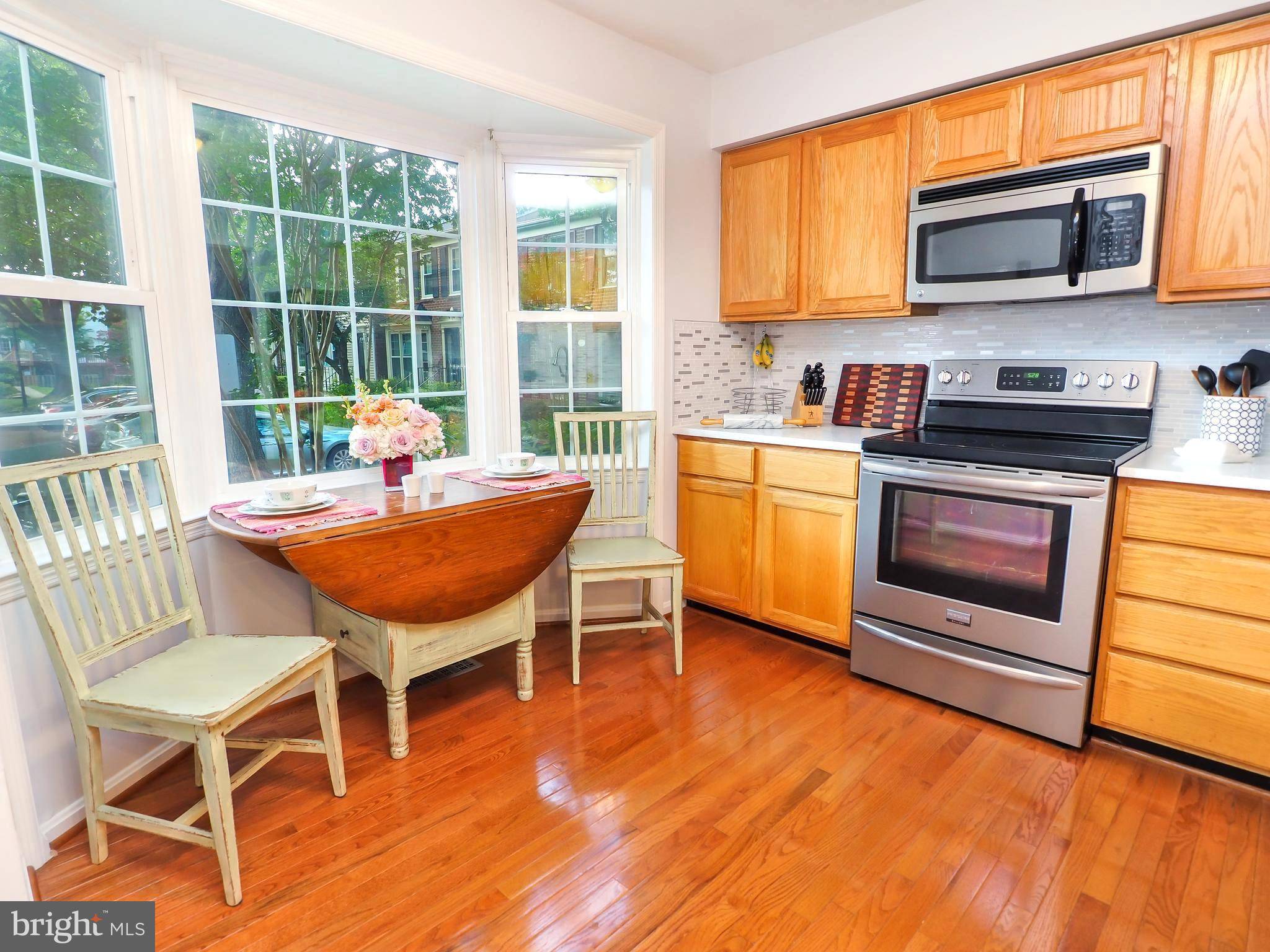 Alexandria, VA 22312,6560 BERMUDA GREEN CT