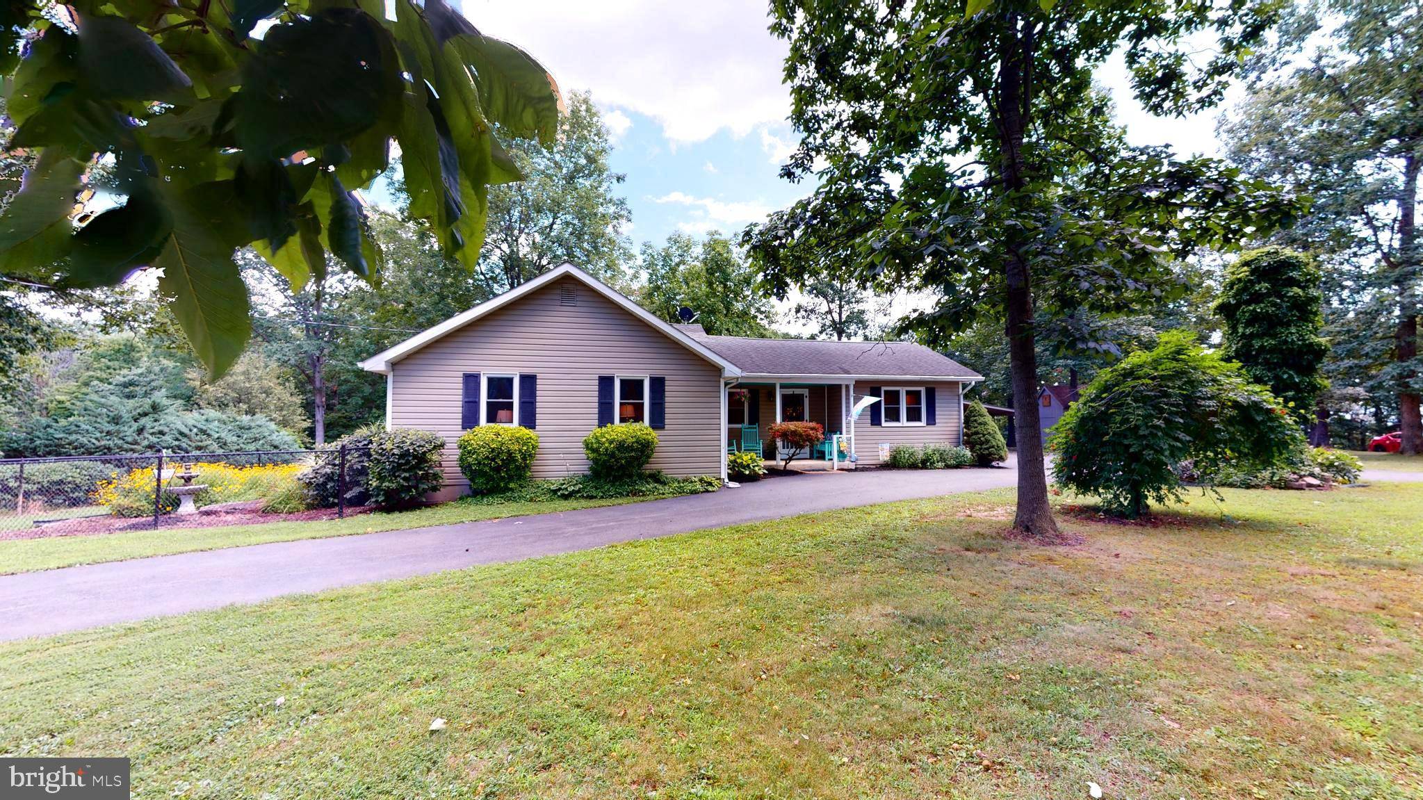 Old Fields, WV 26845,515 TANGLEWOOD DR