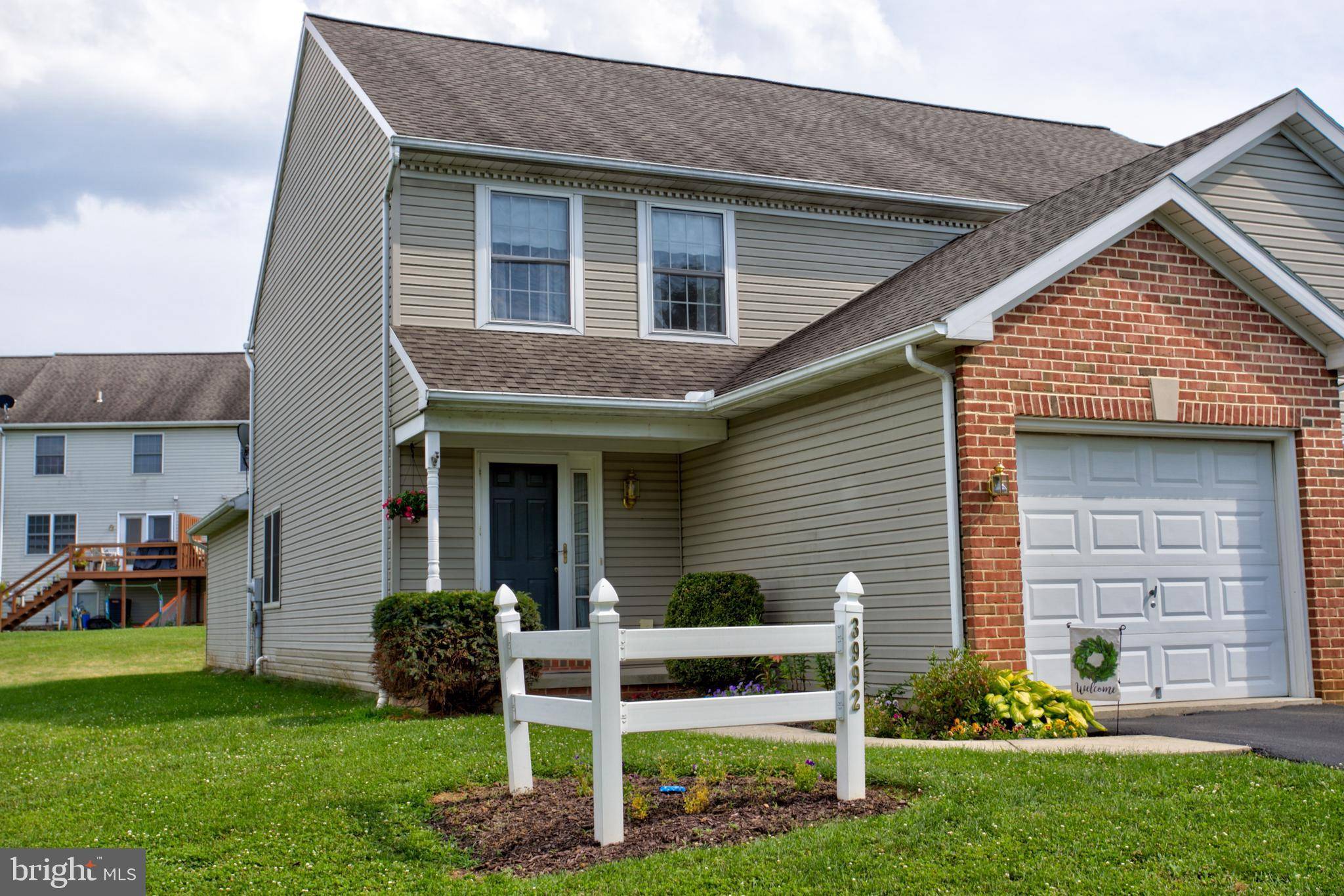 Mount Joy, PA 17552,3992 PARKSIDE CT