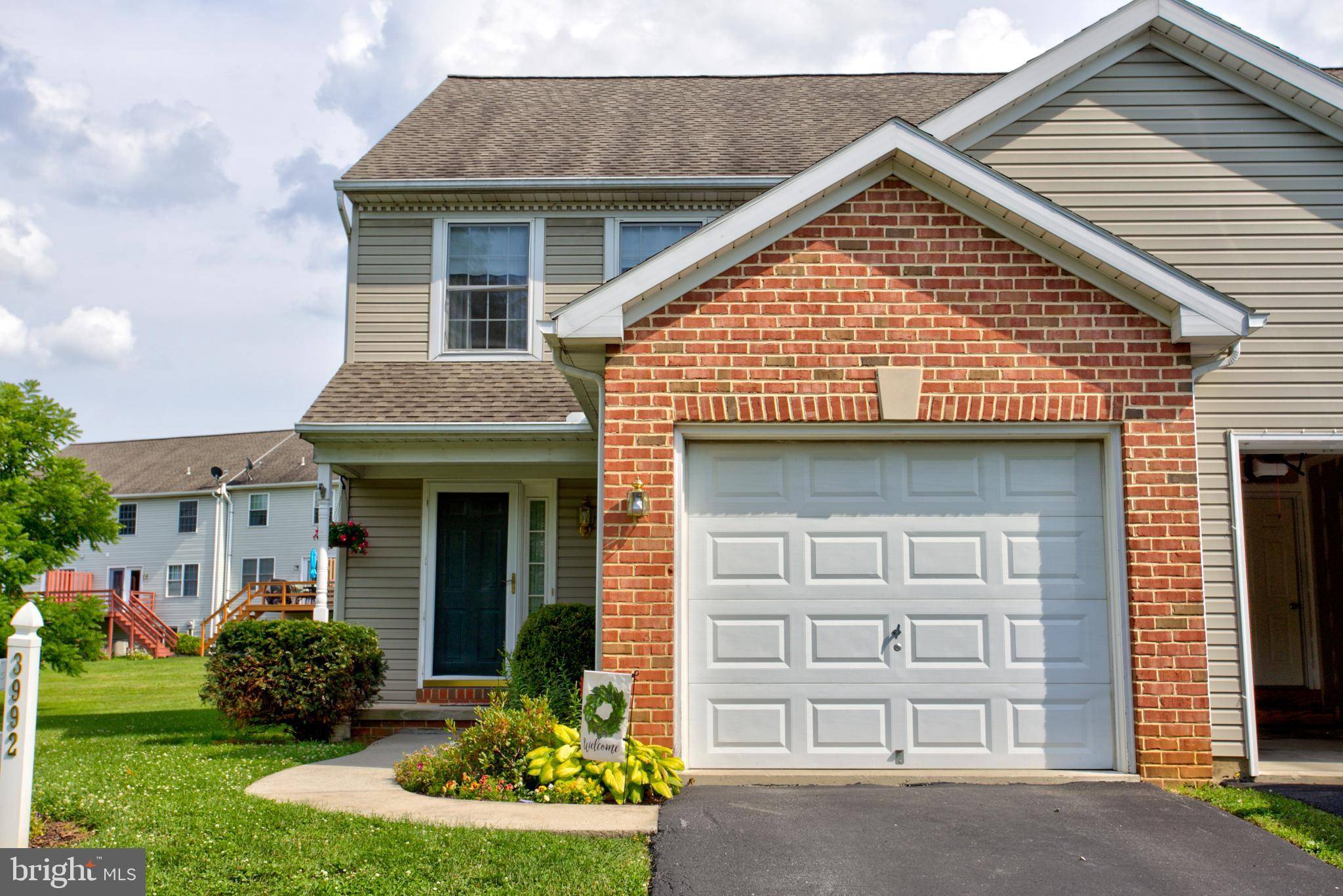 Mount Joy, PA 17552,3992 PARKSIDE CT