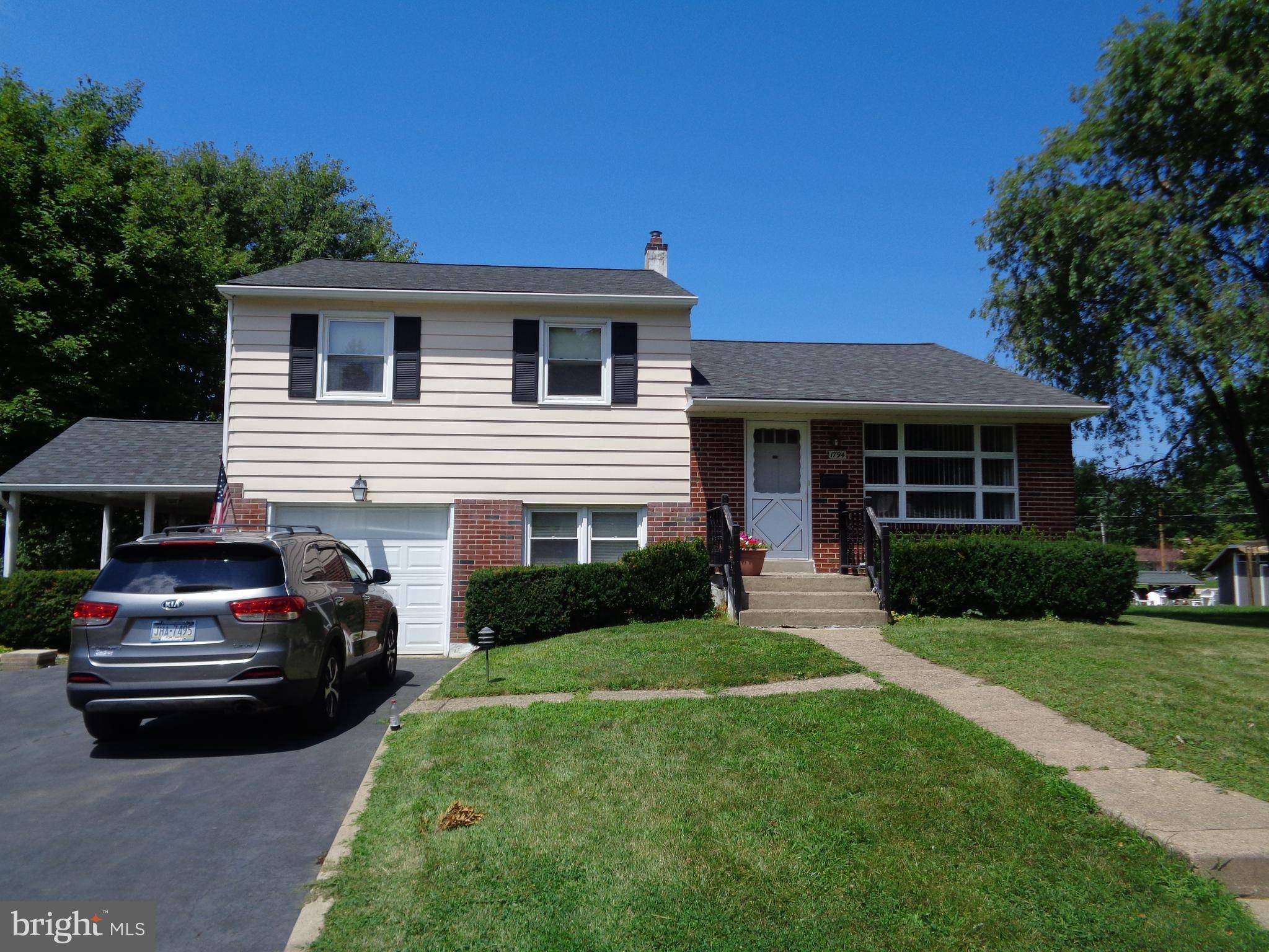 Willow Grove, PA 19090,1794 PATRICIA AVE