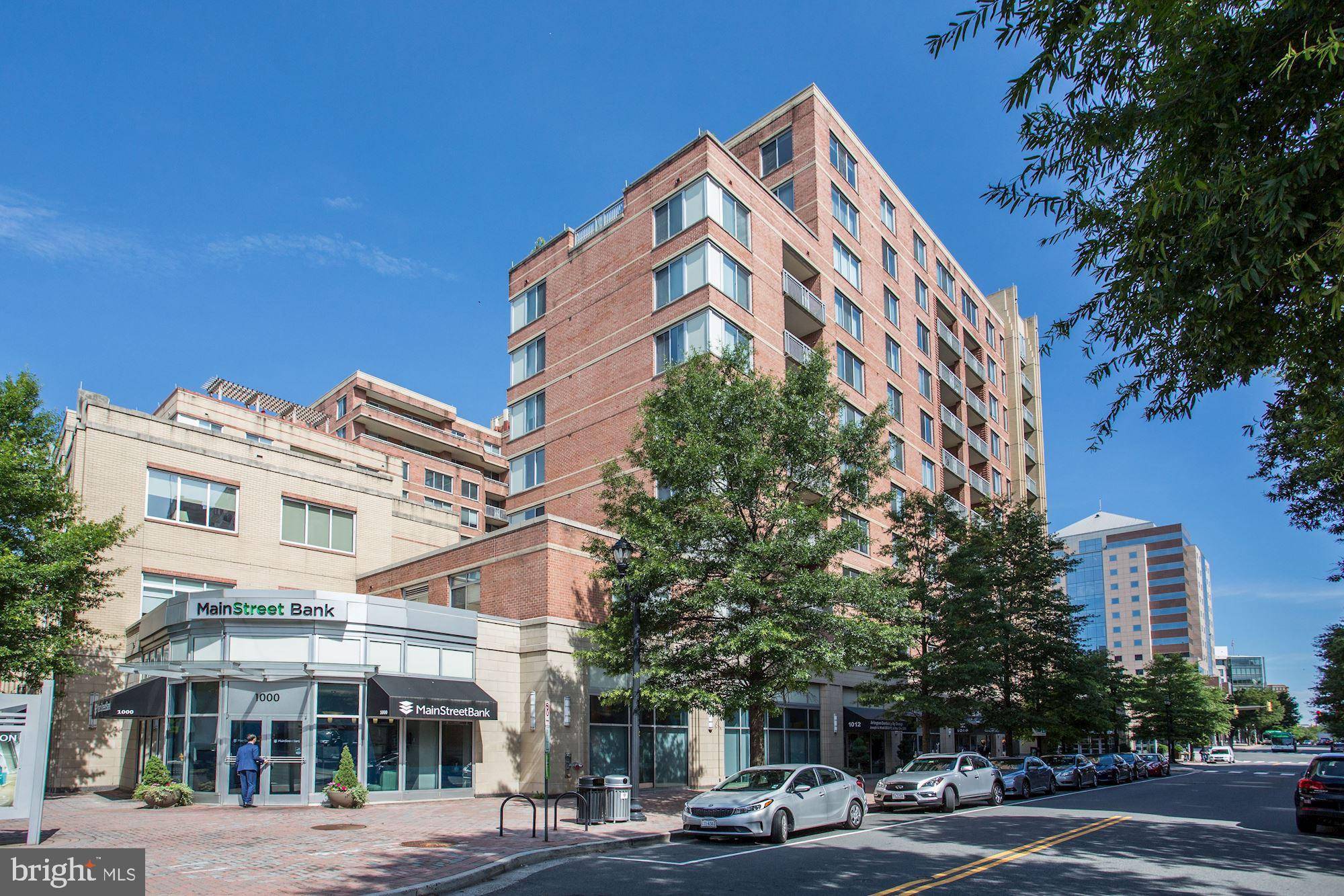 Arlington, VA 22201,1020 N HIGHLAND ST #404