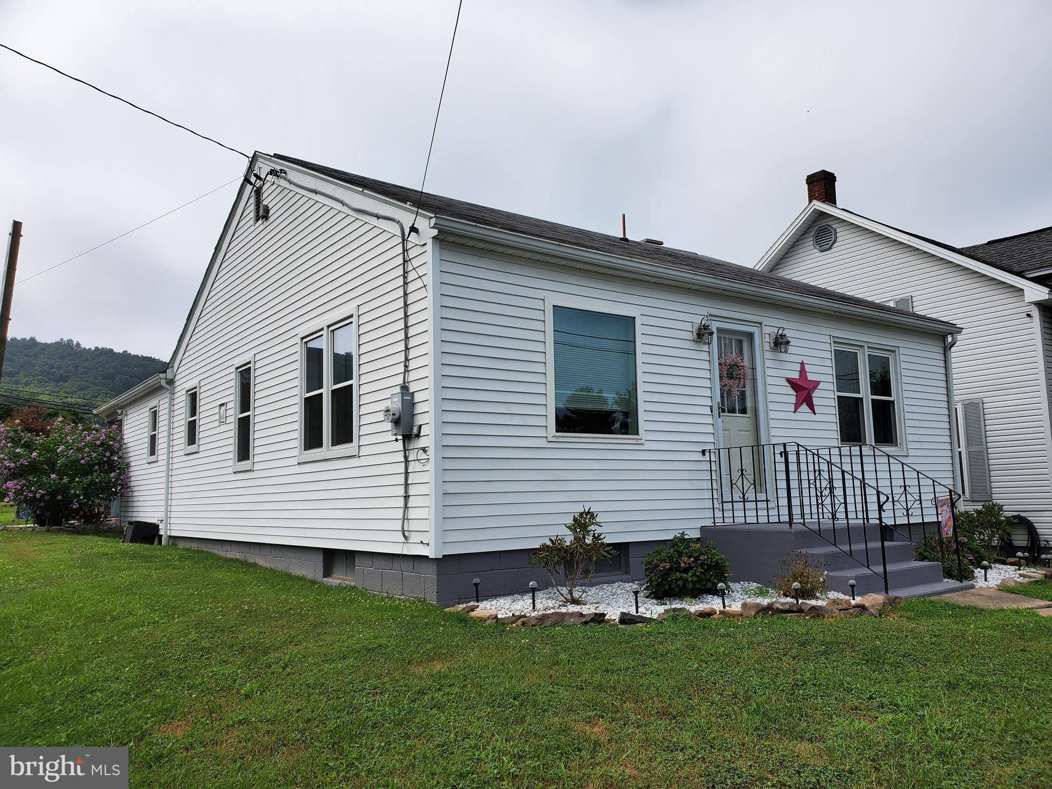 Elizabethville, PA 17023,226 W BROAD ST