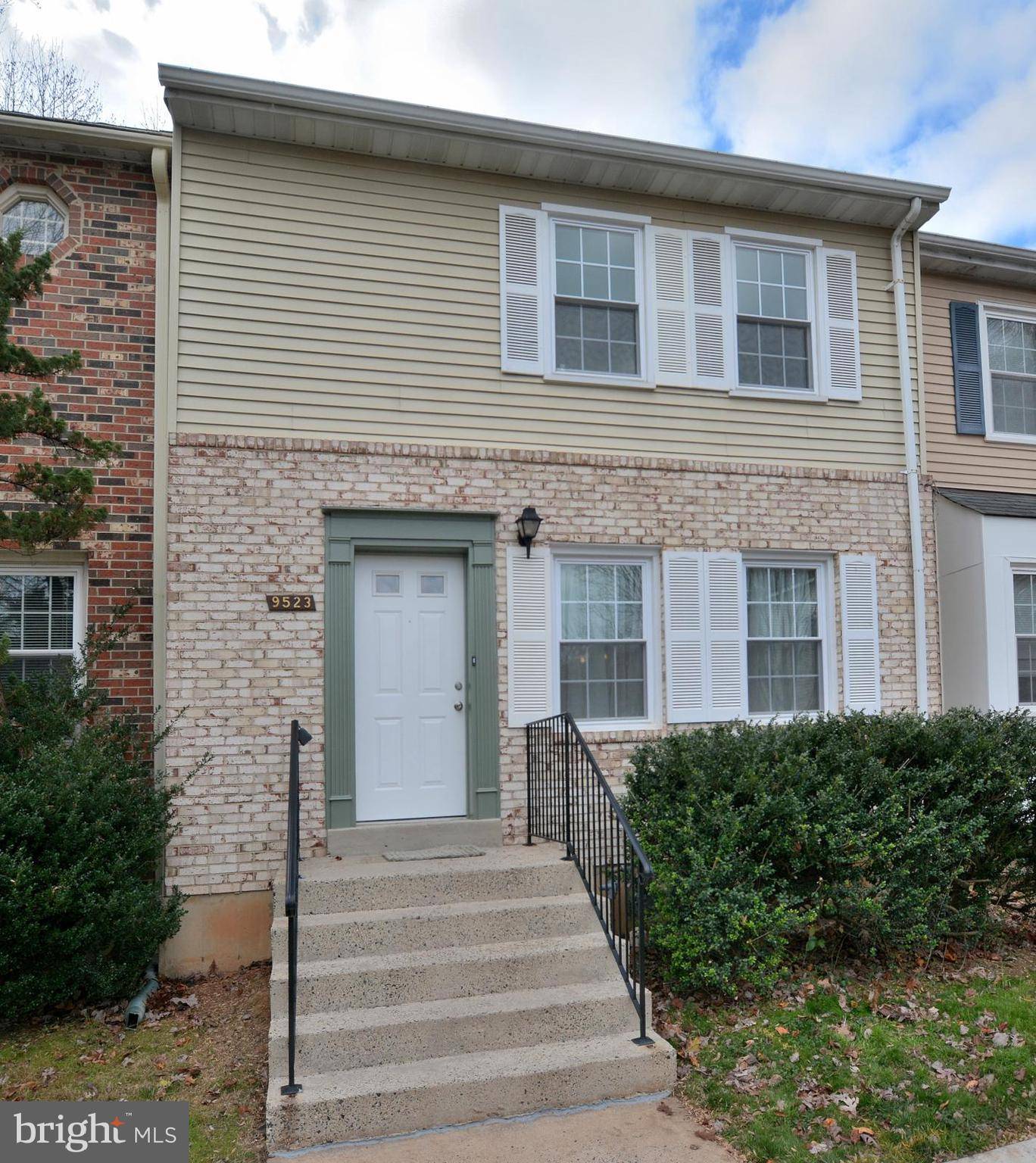 Fairfax, VA 22031,9523 POPLAR LEAF CT