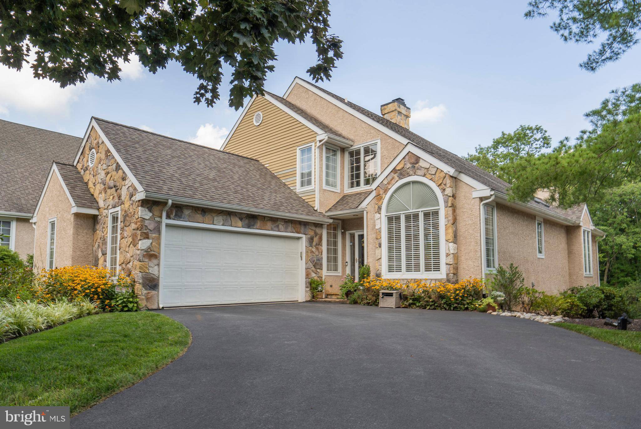 Newtown Square, PA 19073,60 BRIDLE WAY