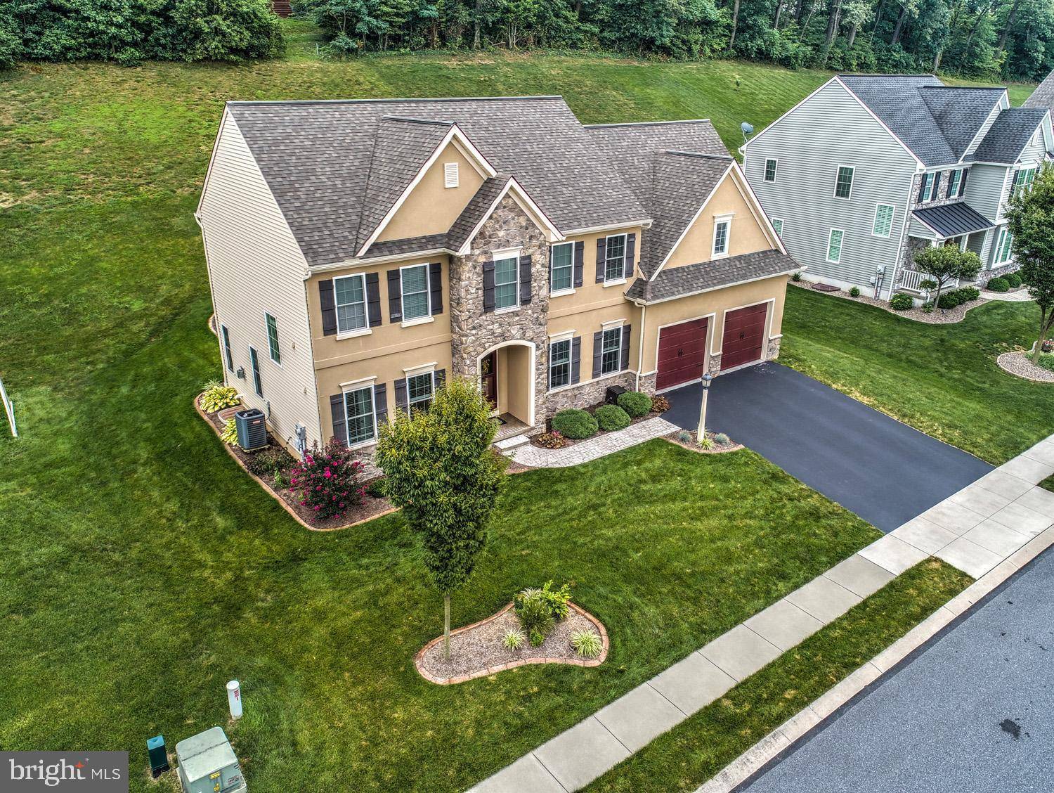 Lancaster, PA 17601,603 EAGLES VIEW