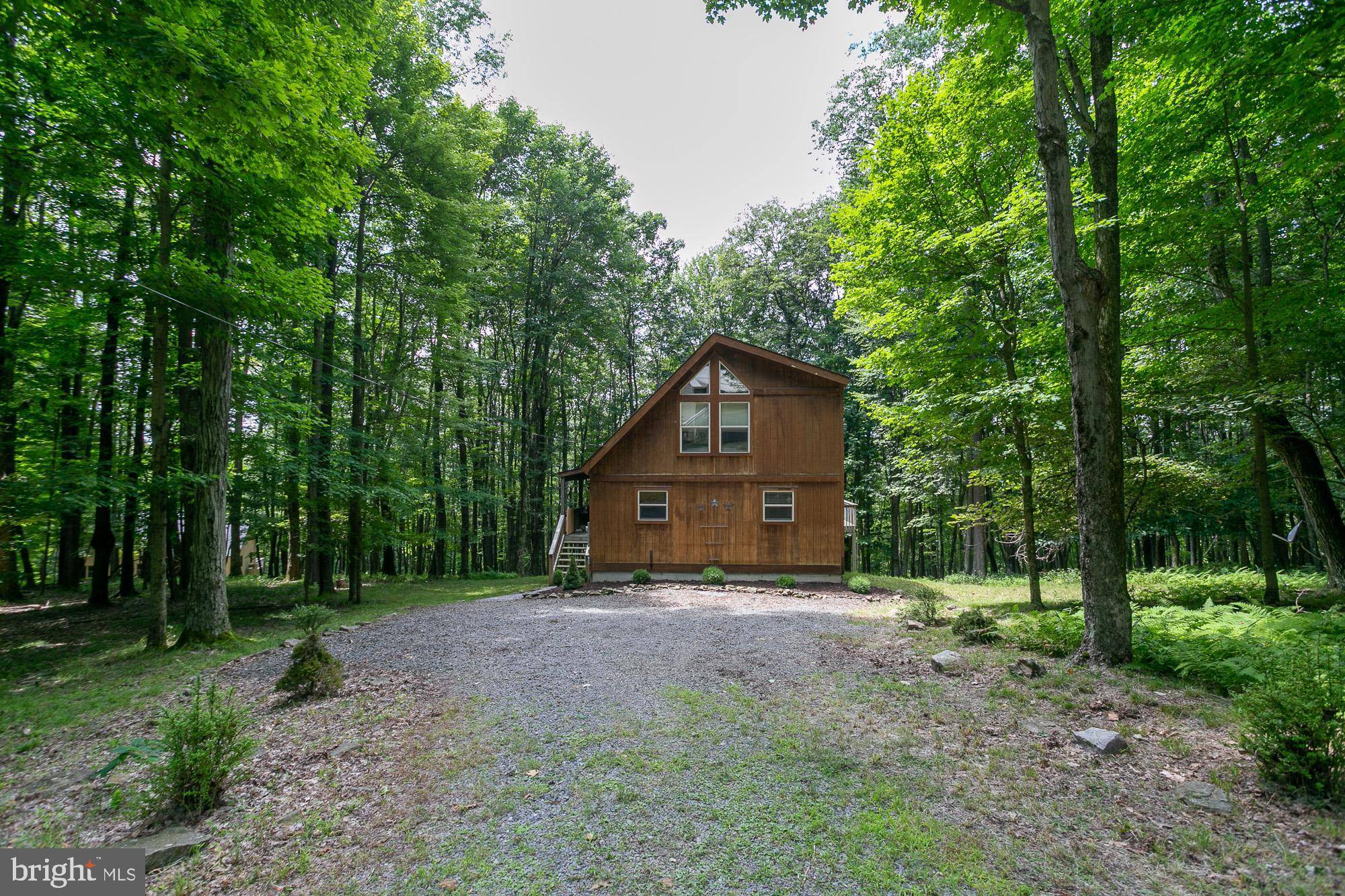 Terra Alta, WV 26764,1407 GOLDENROD DR