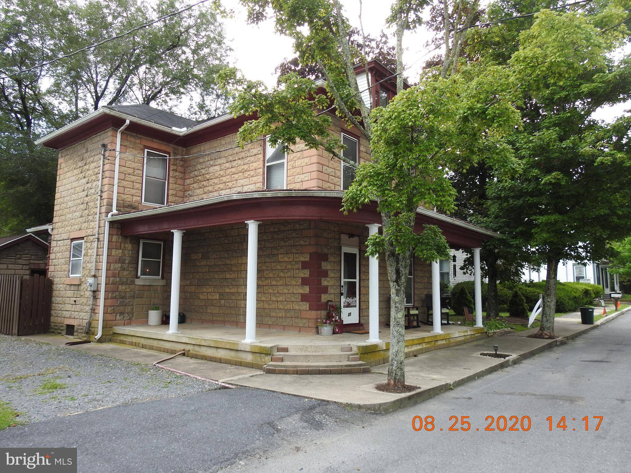 New Bloomfield, PA 17068,23 BARNETT ST