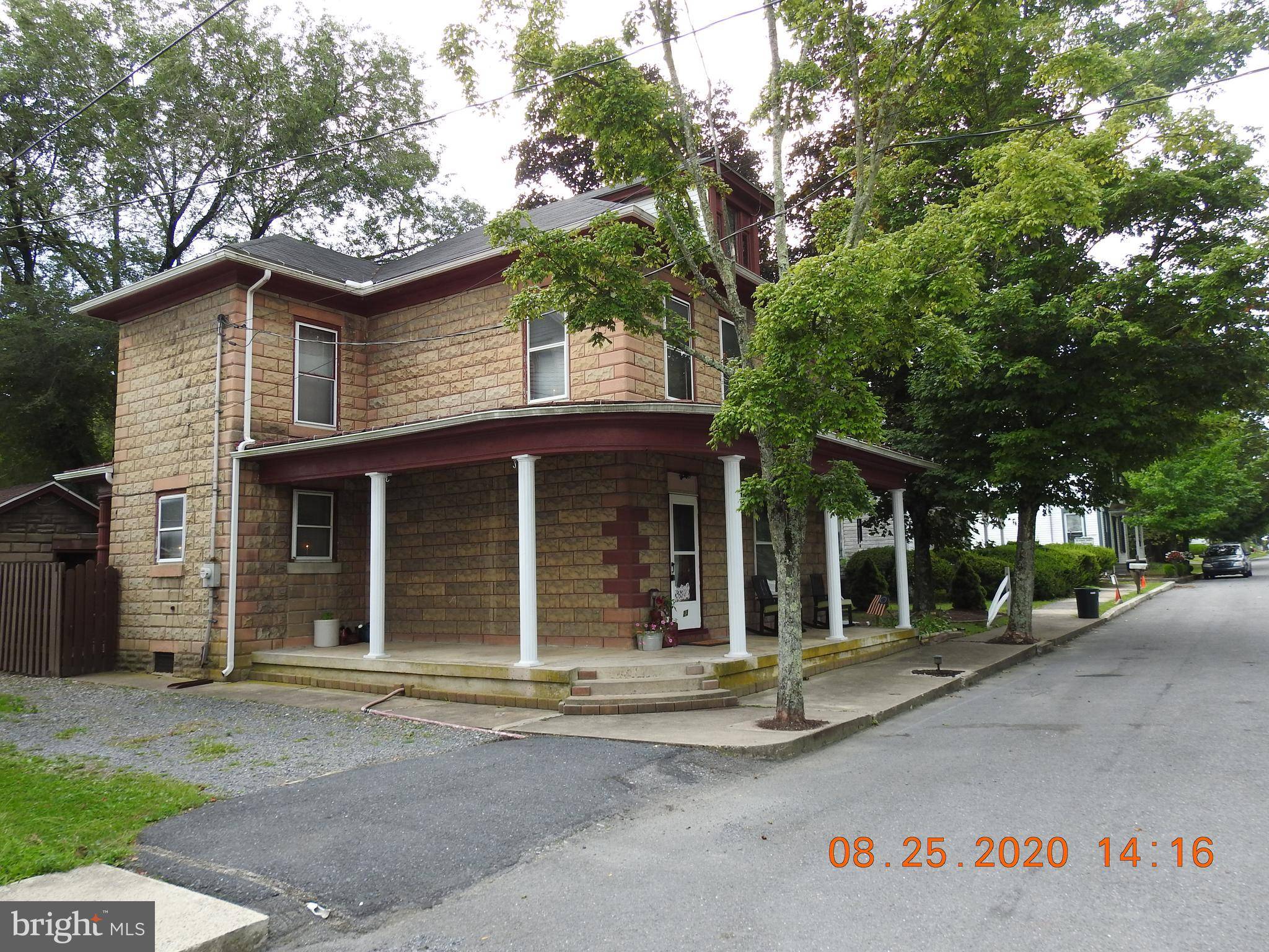 New Bloomfield, PA 17068,23 BARNETT ST