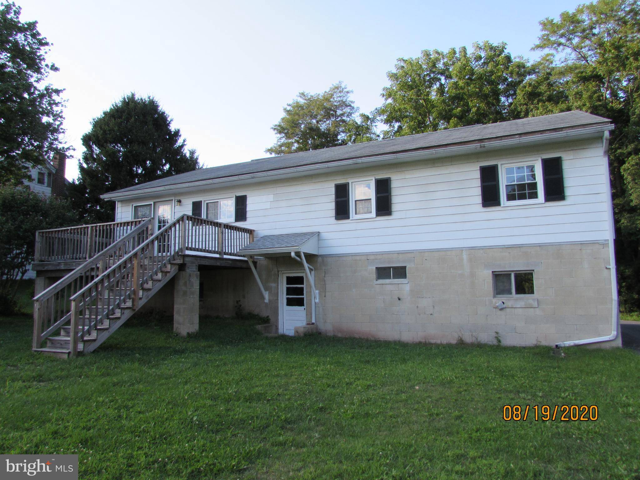 Williamstown, PA 17098,314 E SPRUCE ST