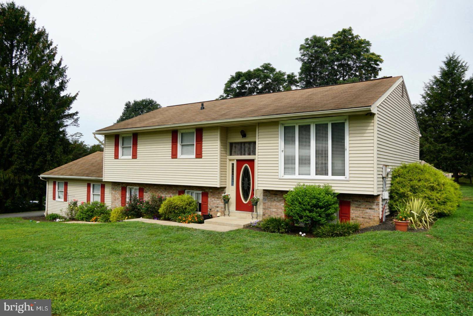 Millersville, PA 17551,9 WITMER TWIN LN