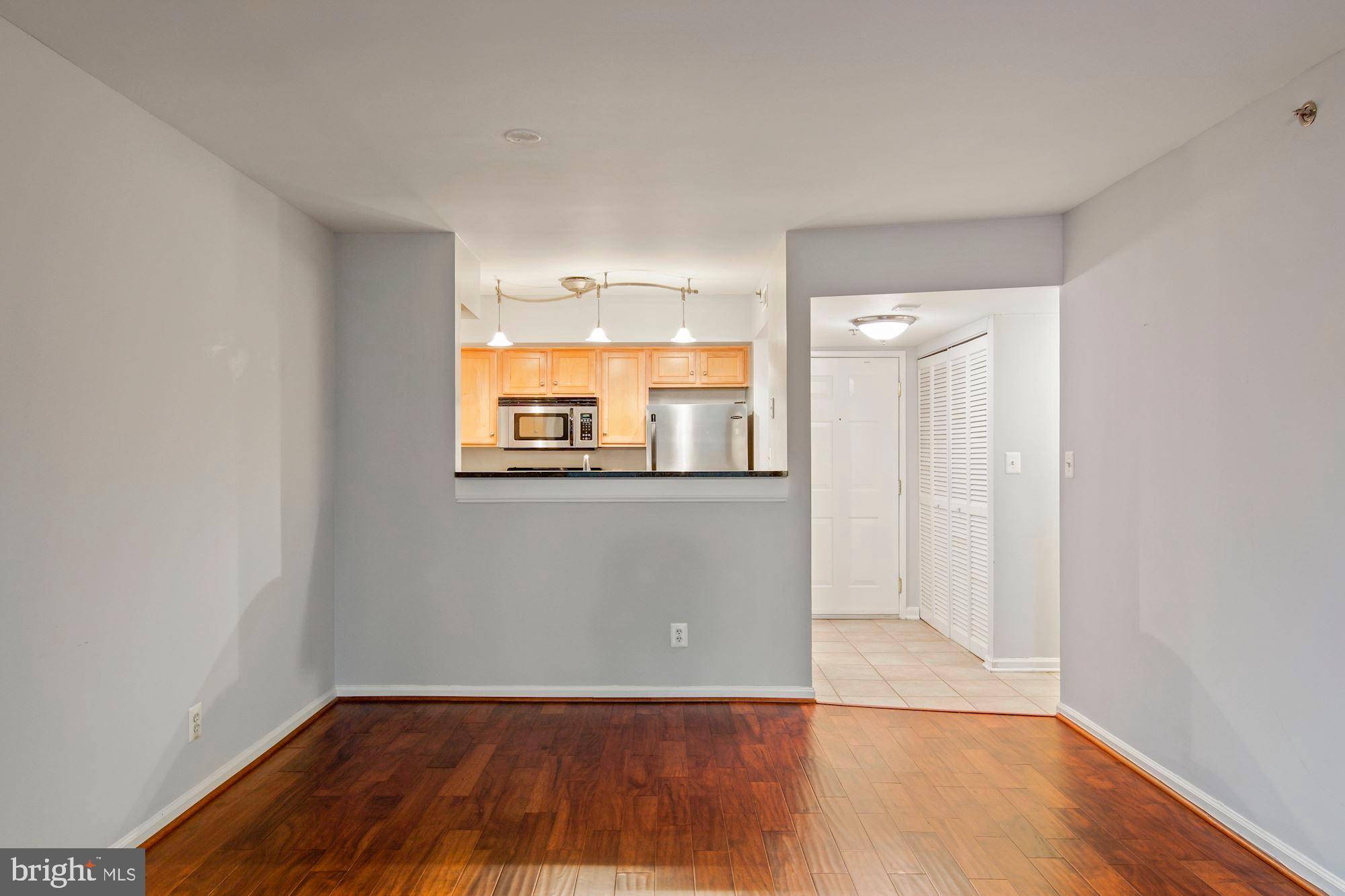 Arlington, VA 22201,1024 N UTAH ST #819