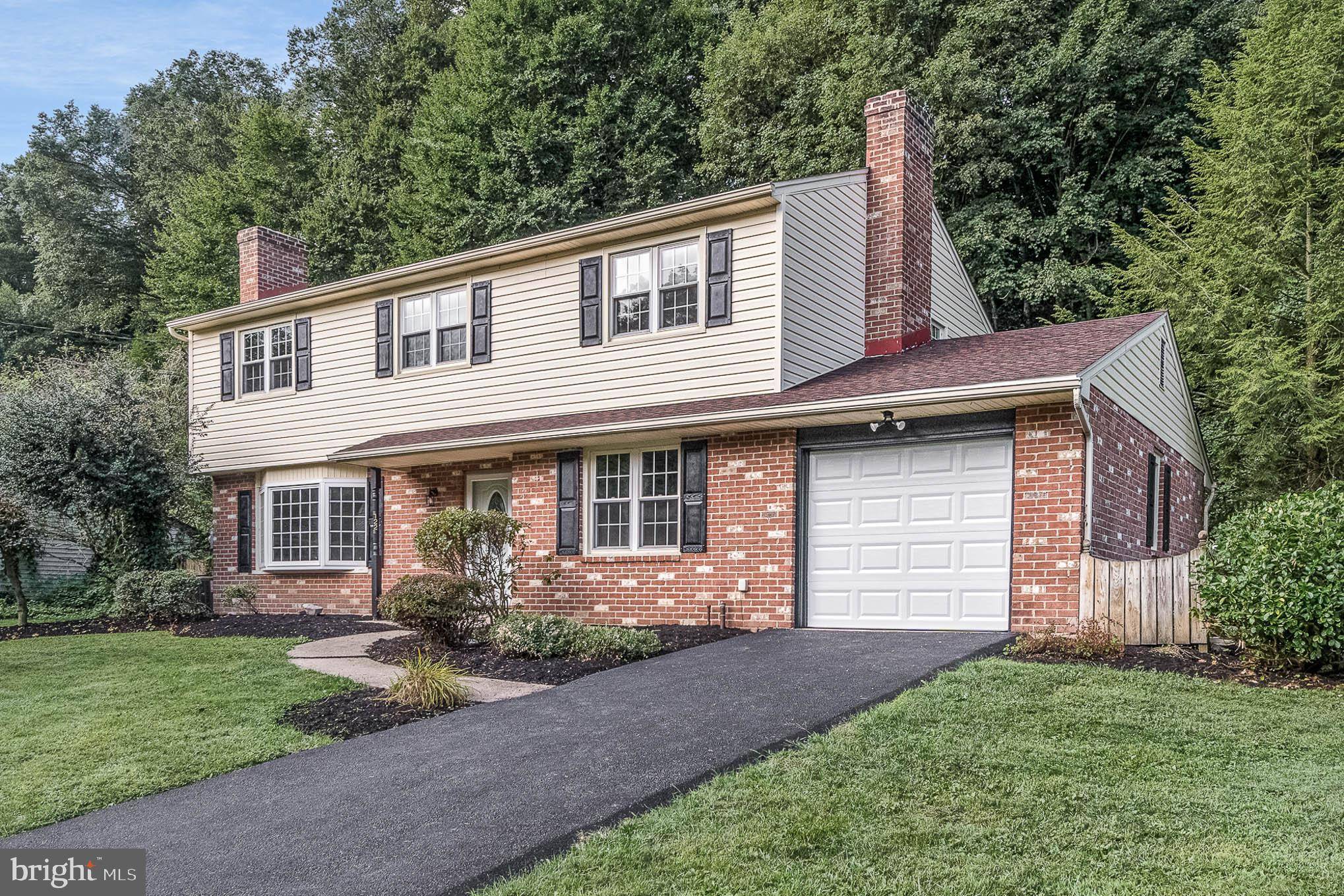 Camp Hill, PA 17011,122 YELLOW BREECHES DR