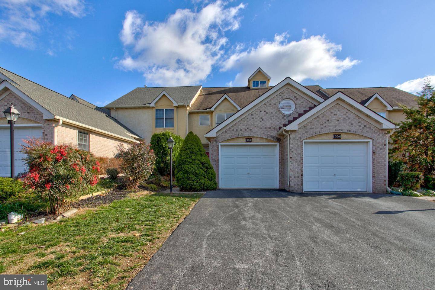 Millersville, PA 17551,904 RIVERGATE CT