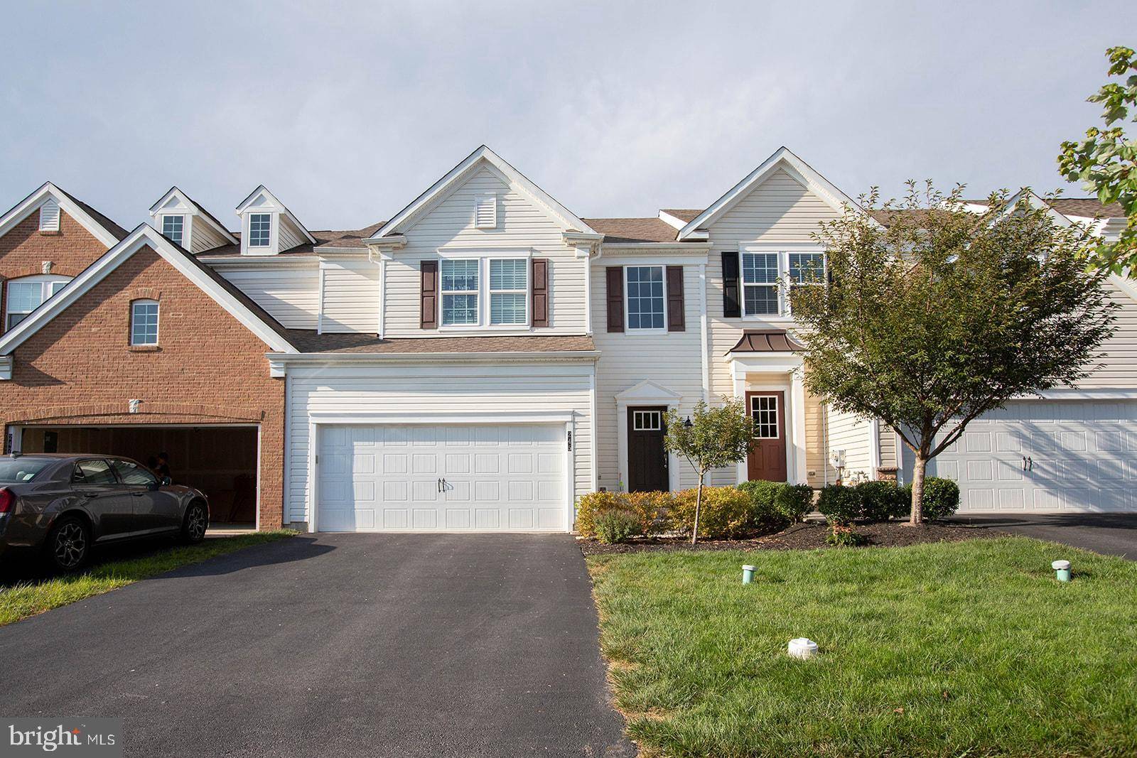 Downingtown, PA 19335,245 SILLS LN