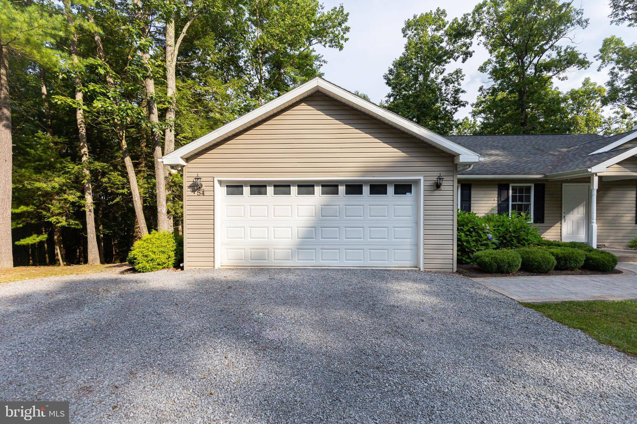 Hedgesville, WV 25427,54 MAPLEWOOD LN