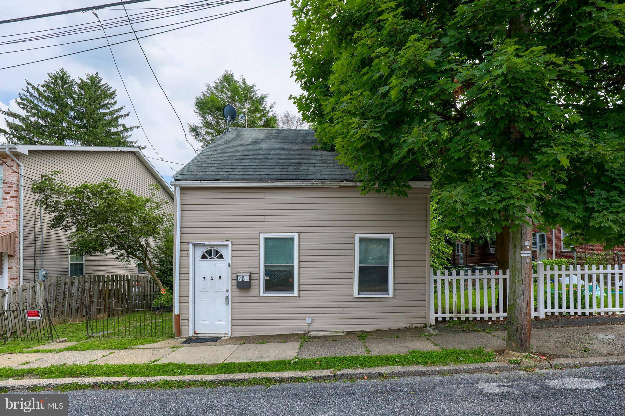 Lancaster, PA 17603,758 UNION ST