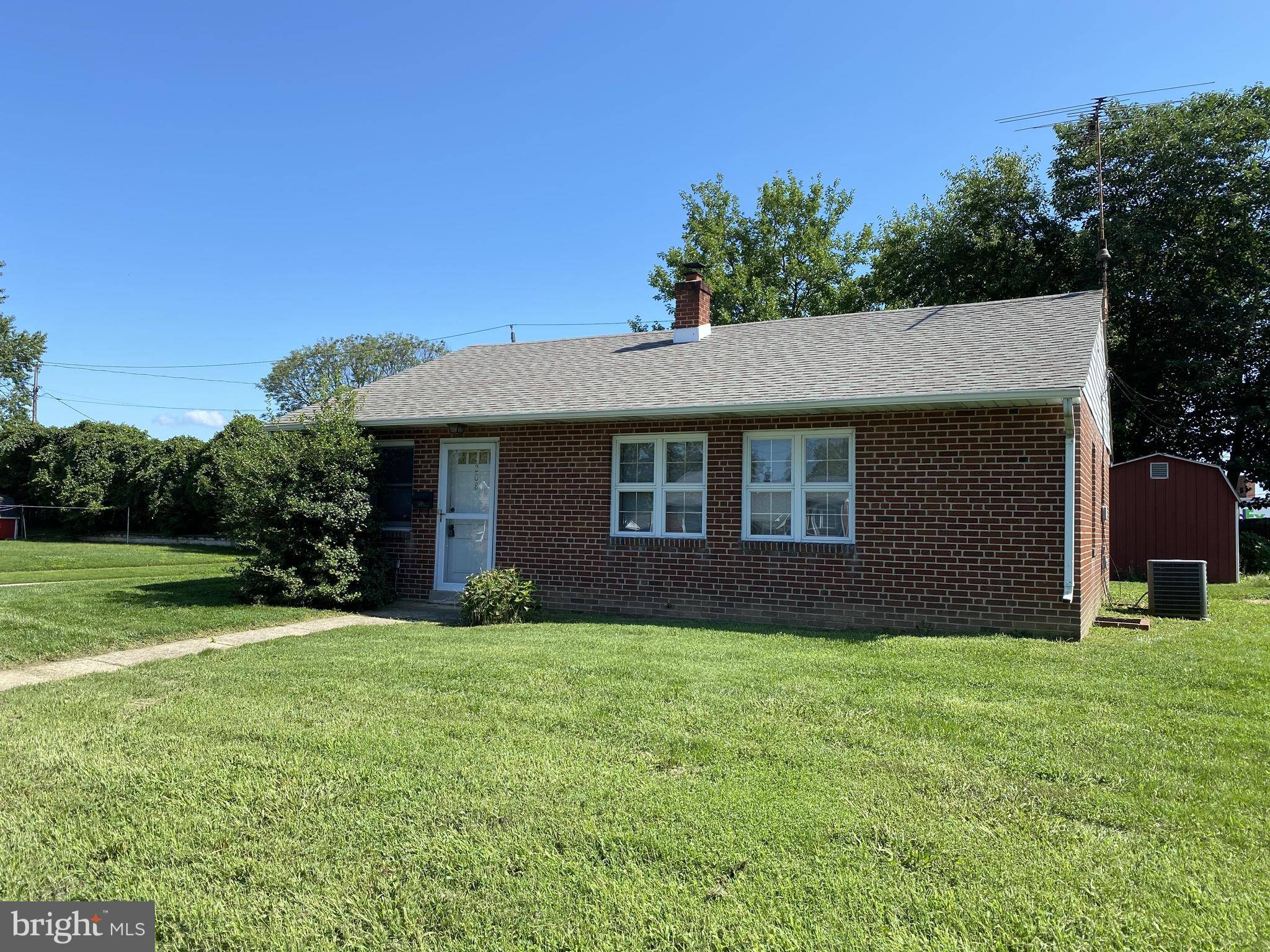 New Castle, DE 19720,208 BASSETT AVENUE