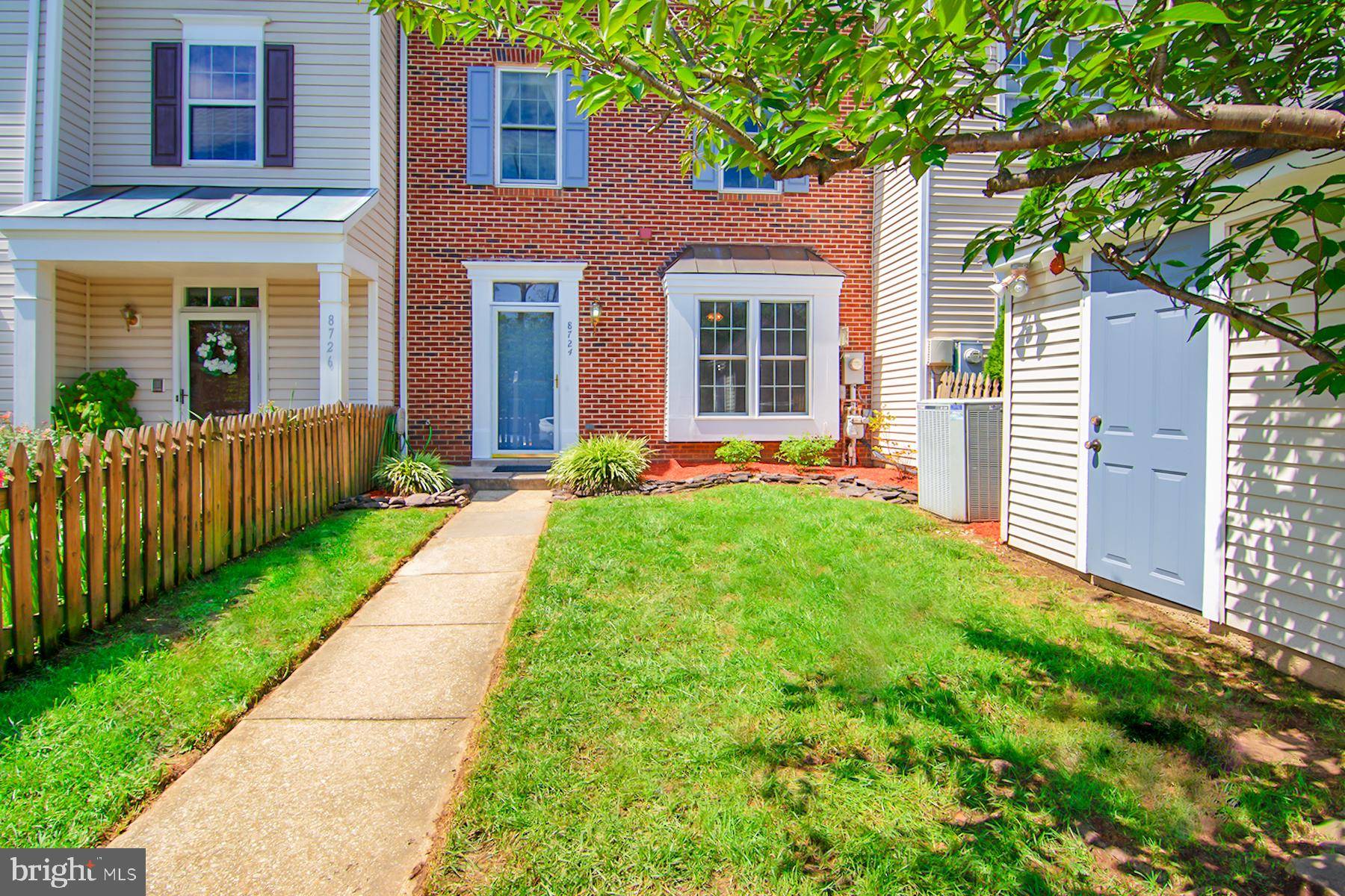 Odenton, MD 21113,8724 GREEN FIELD CT