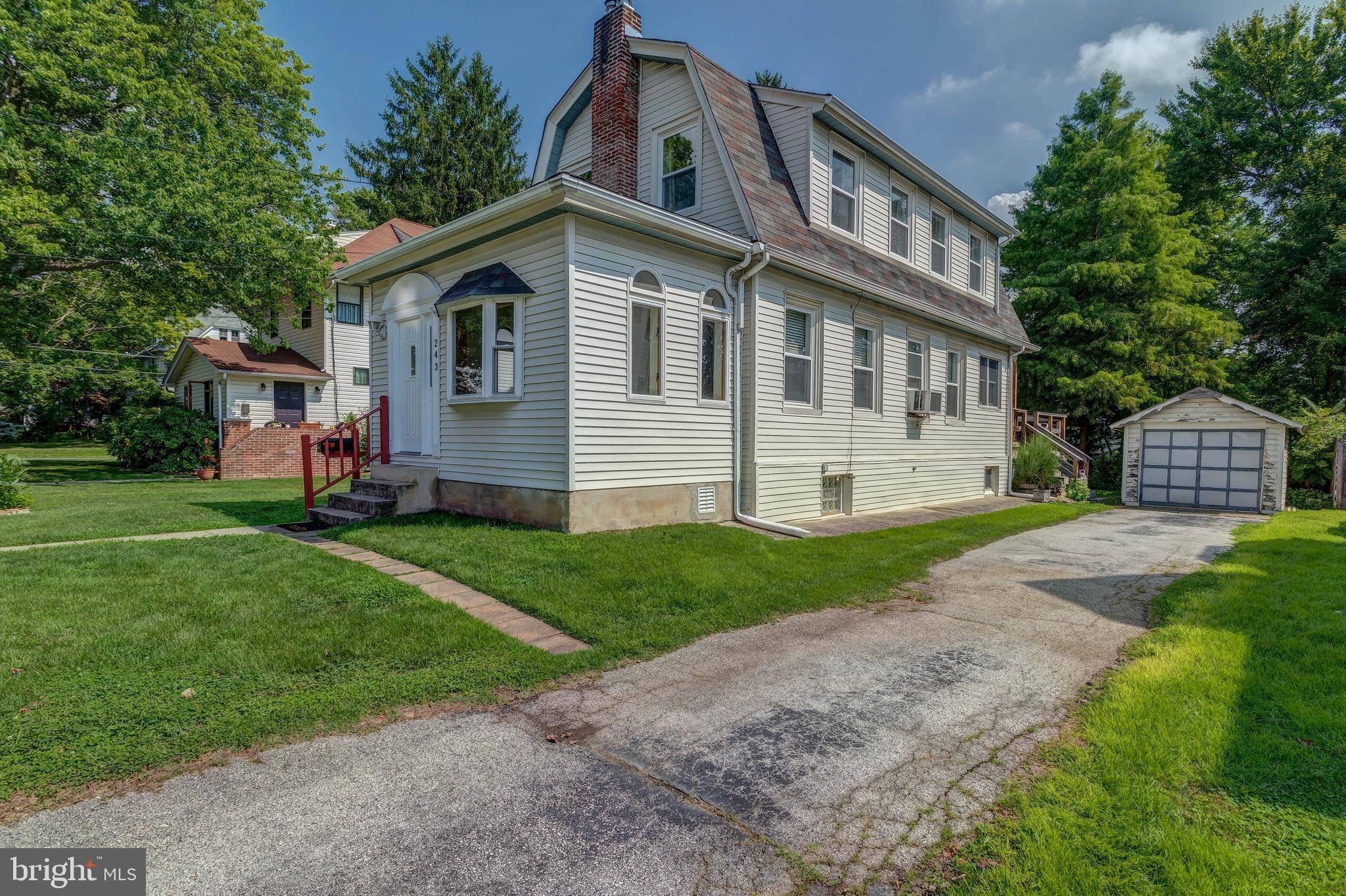 Norwood, PA 19074,243 W RIDLEY AVE