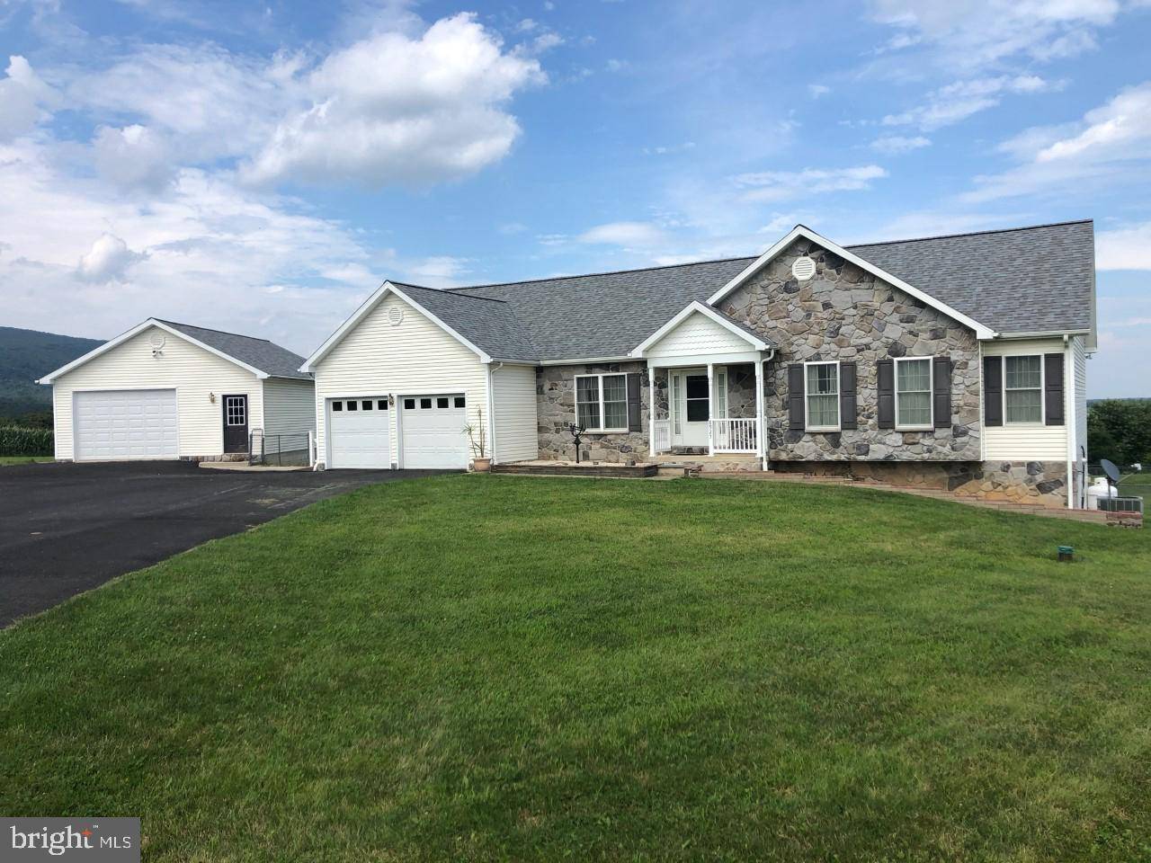 Chambersburg, PA 17201,8927 MOUNT OLIVET RD