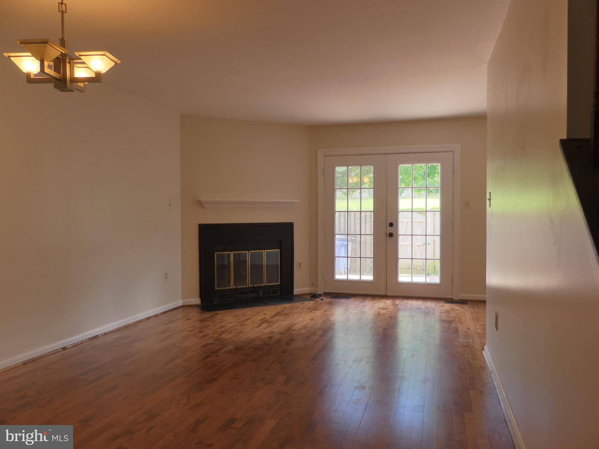 Alexandria, VA 22306,6309 CHIMNEY WOOD CT