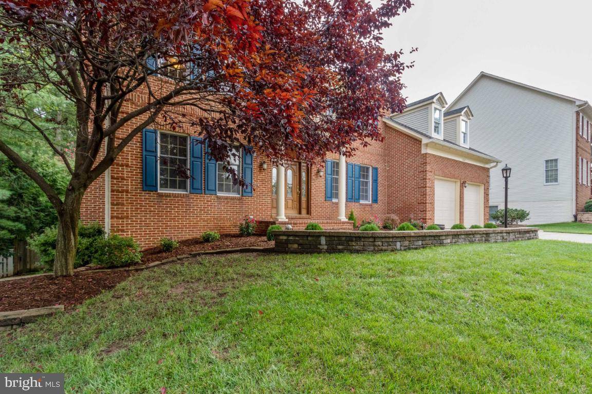 Alexandria, VA 22310,6104 WOODLAND STREAM DR