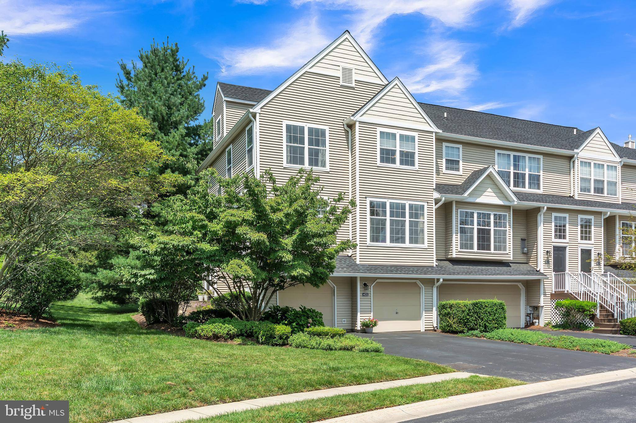 West Chester, PA 19382,401 LAKE GEORGE CIR