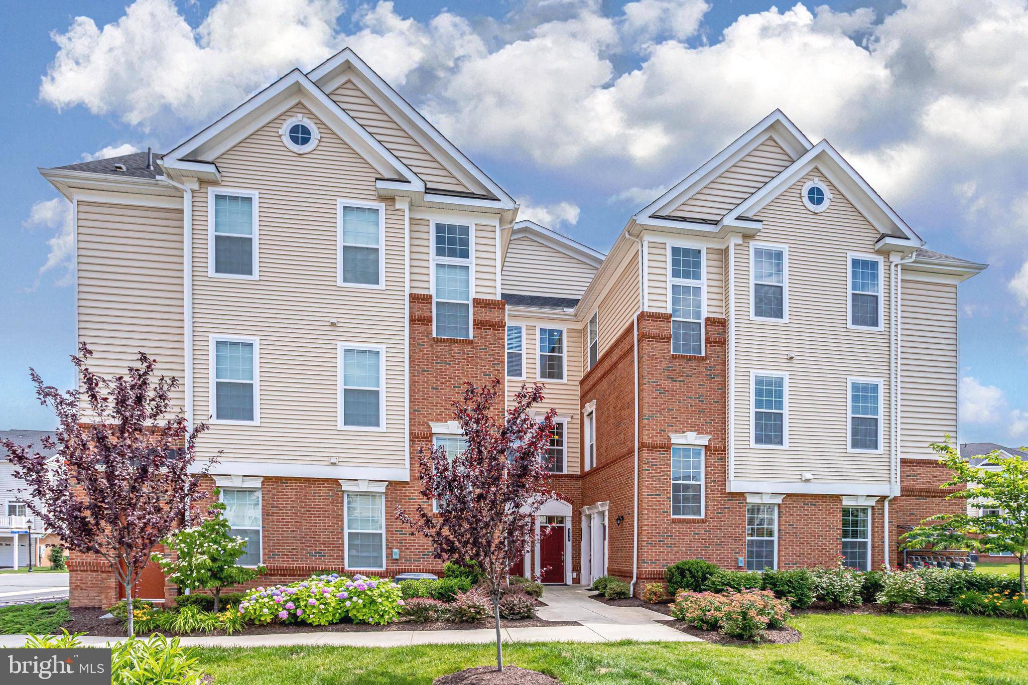 Ashburn, VA 20148,23297 SOUTHDOWN MANOR TER #116