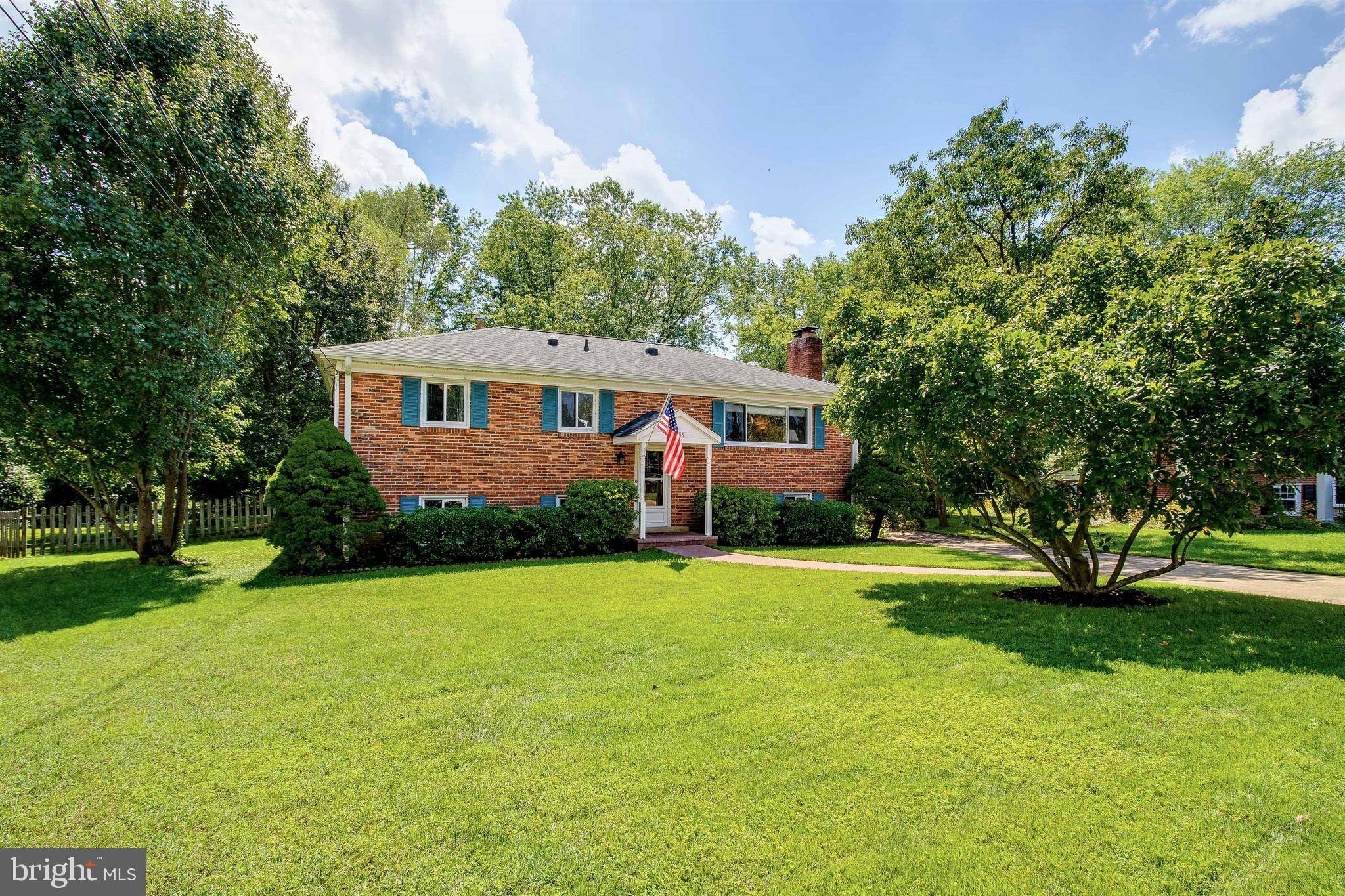 Alexandria, VA 22315,5603 HEREFORD CT