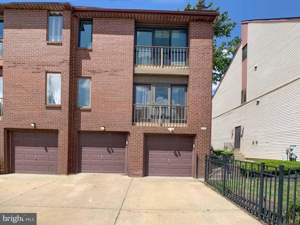 Philadelphia, PA 19114,9562 JAMES ST #A