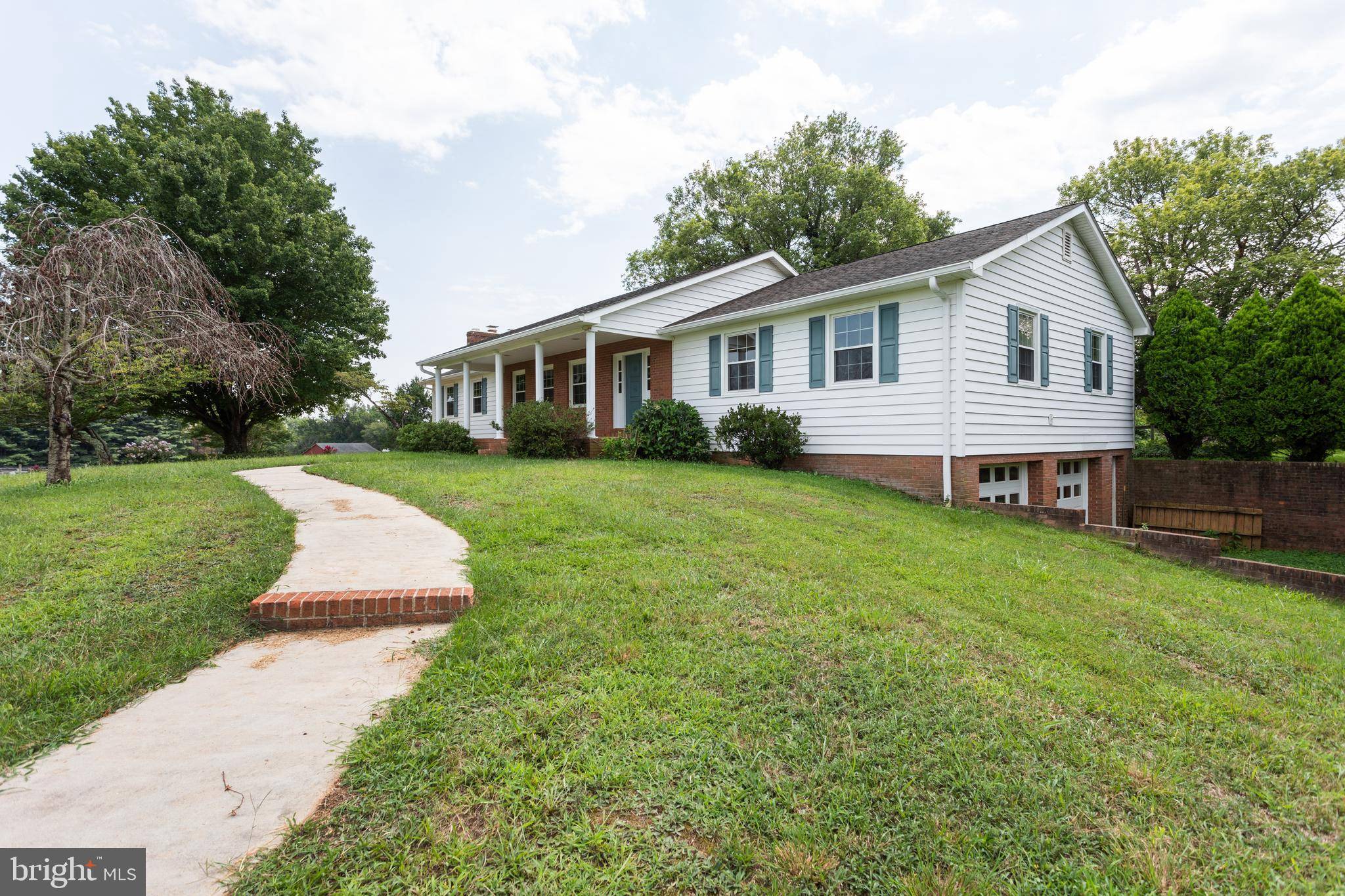 Catlett, VA 20119,7720 NEAVILS LN