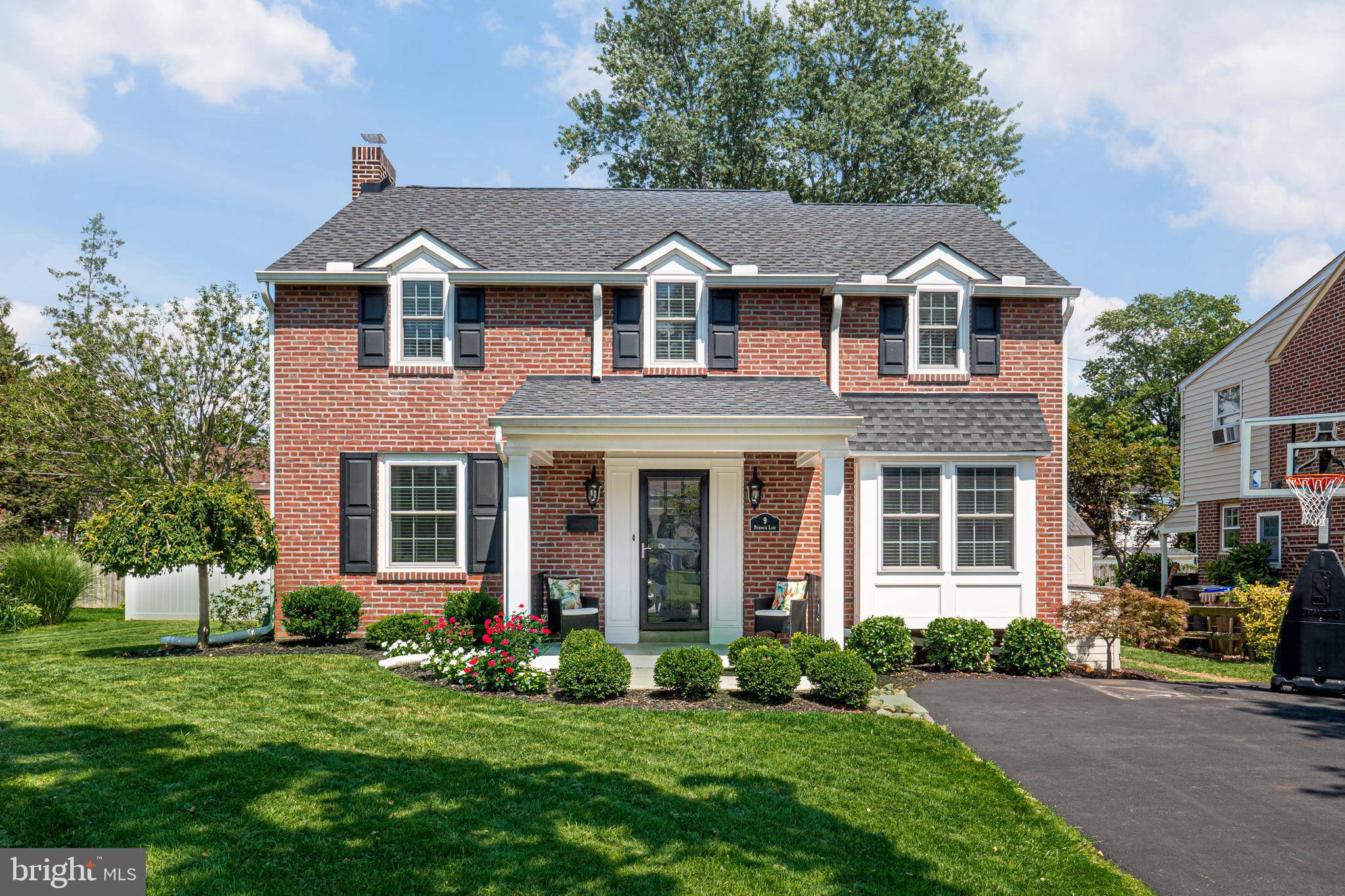 Newtown Square, PA 19073,9 PICKWICK LN