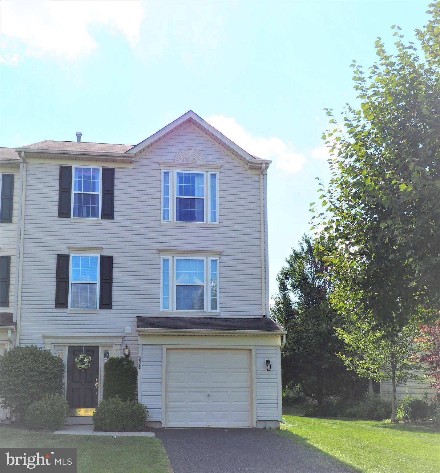 Center Valley, PA 18034,4526 JASMINE DR