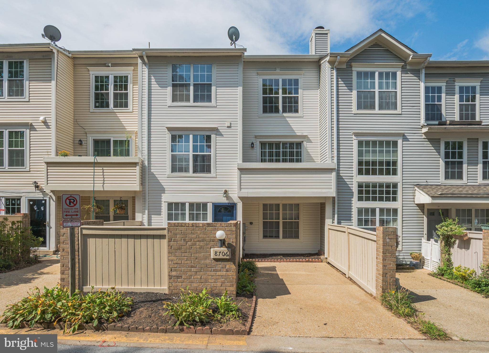 Gaithersburg, MD 20886,8706 DREXEL HILL PL