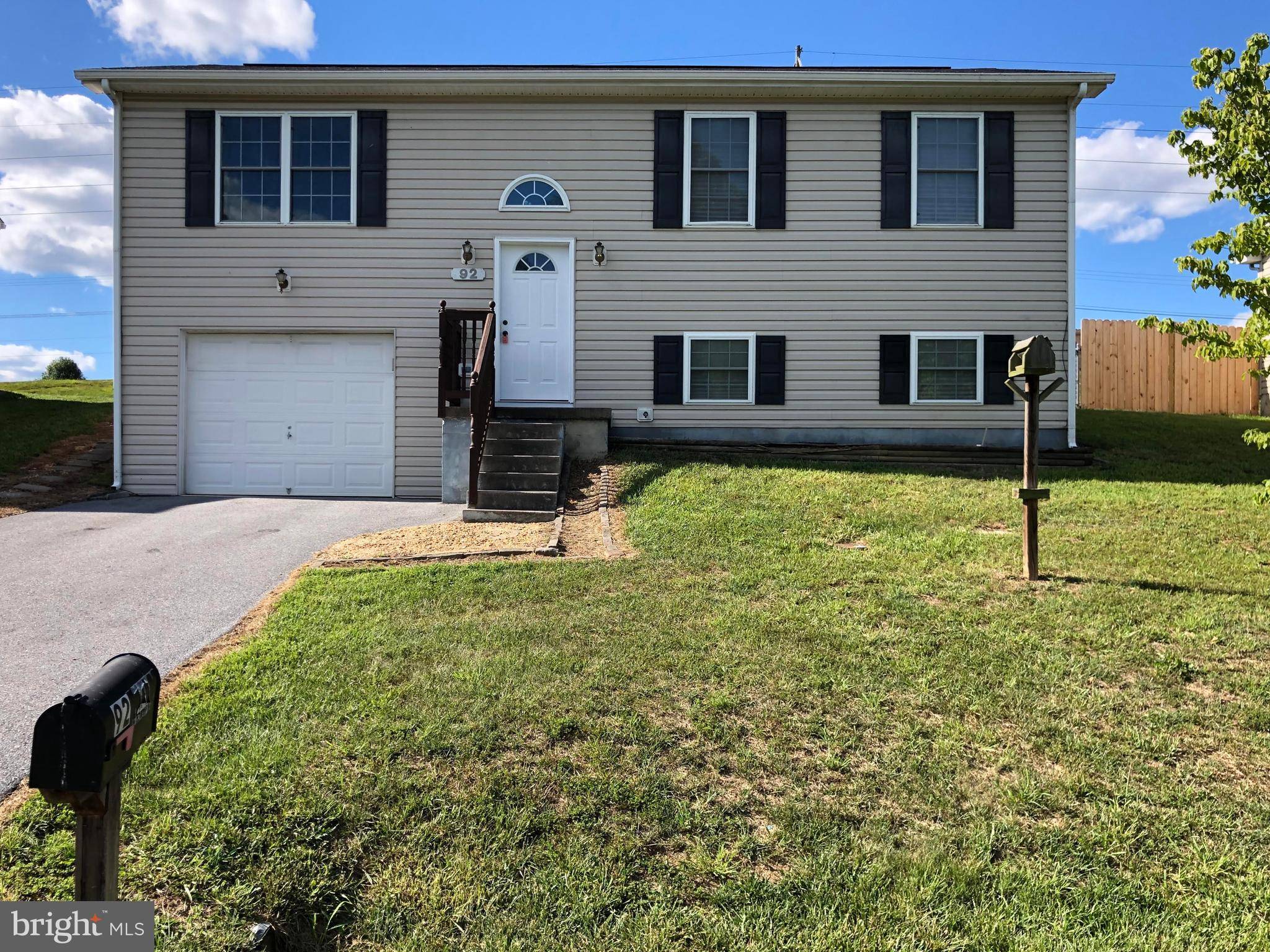 Martinsburg, WV 25404,92 GALAXY COURT