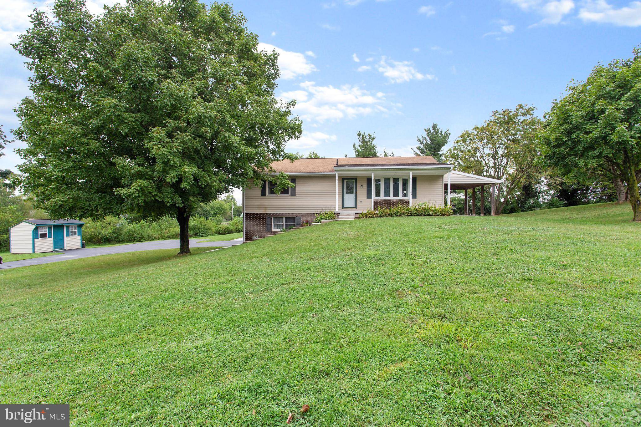 Thomasville, PA 17364,5229 ADMIRE RD