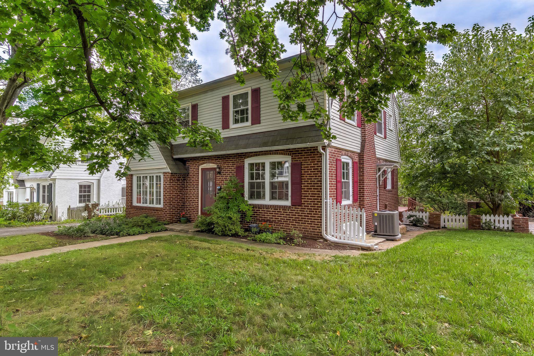 Towson, MD 21204,303 COLONIAL CT