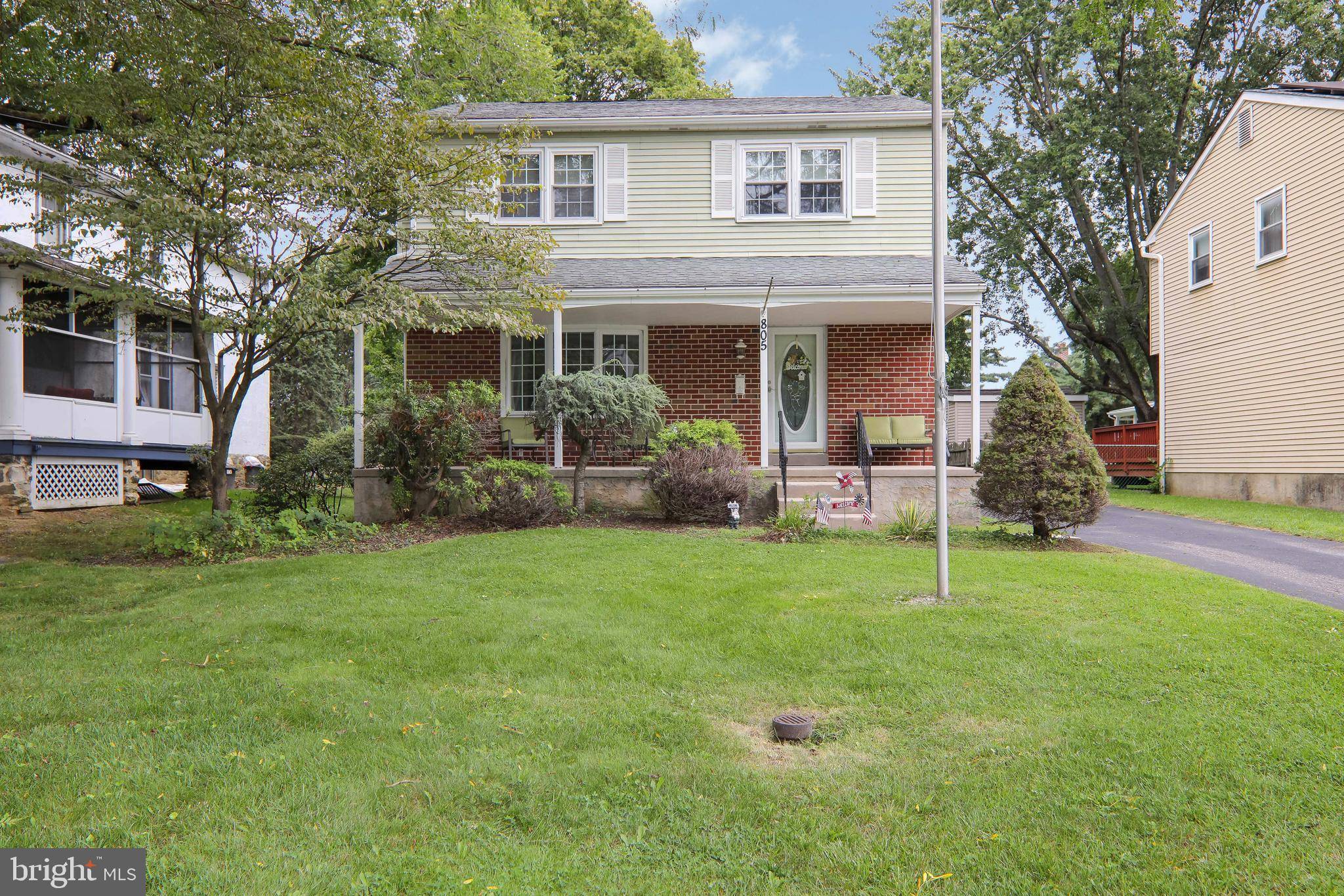 Secane, PA 19018,805 GREEN LN