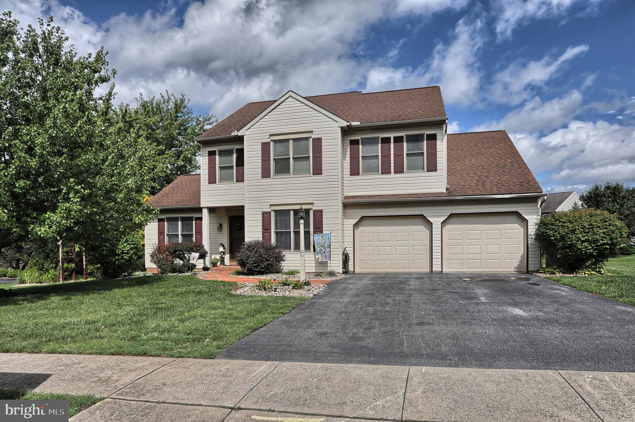 Palmyra, PA 17078,277 COACHMAN LN