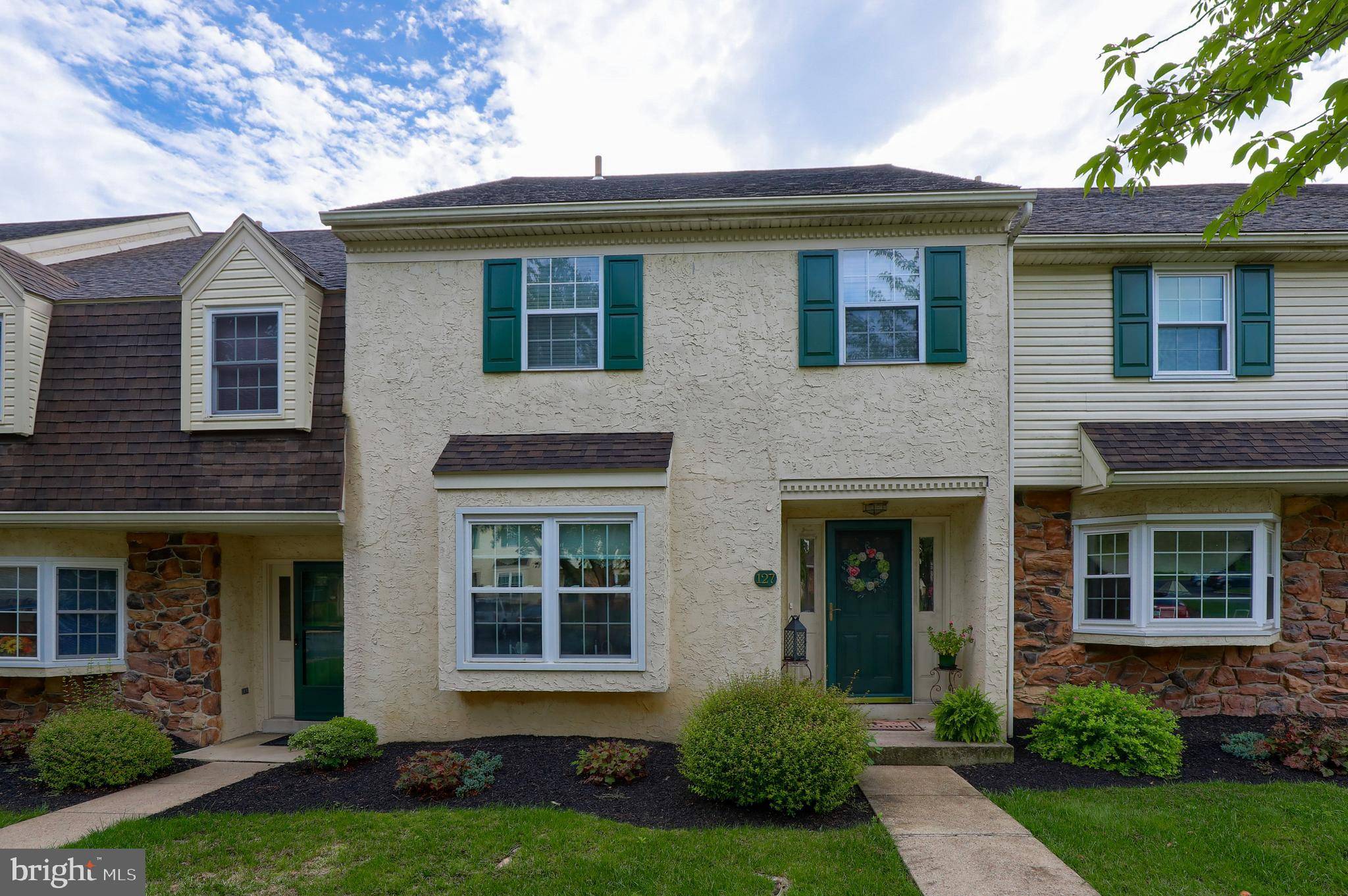 Millersville, PA 17551,127 OAK KNOLL CIR