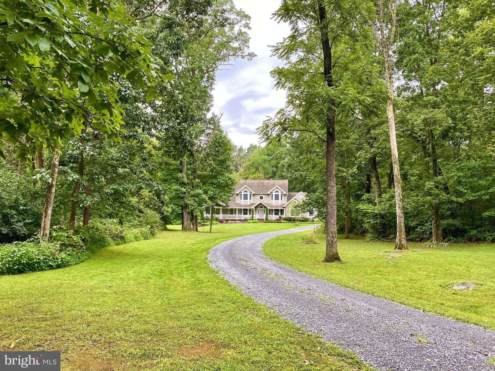 Berryville, VA 22611,144 DEERWOOD LN