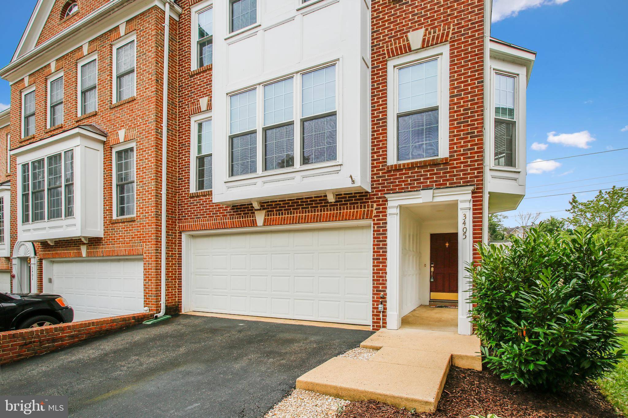 Alexandria, VA 22310,3405 GOVERNORS CREST CT