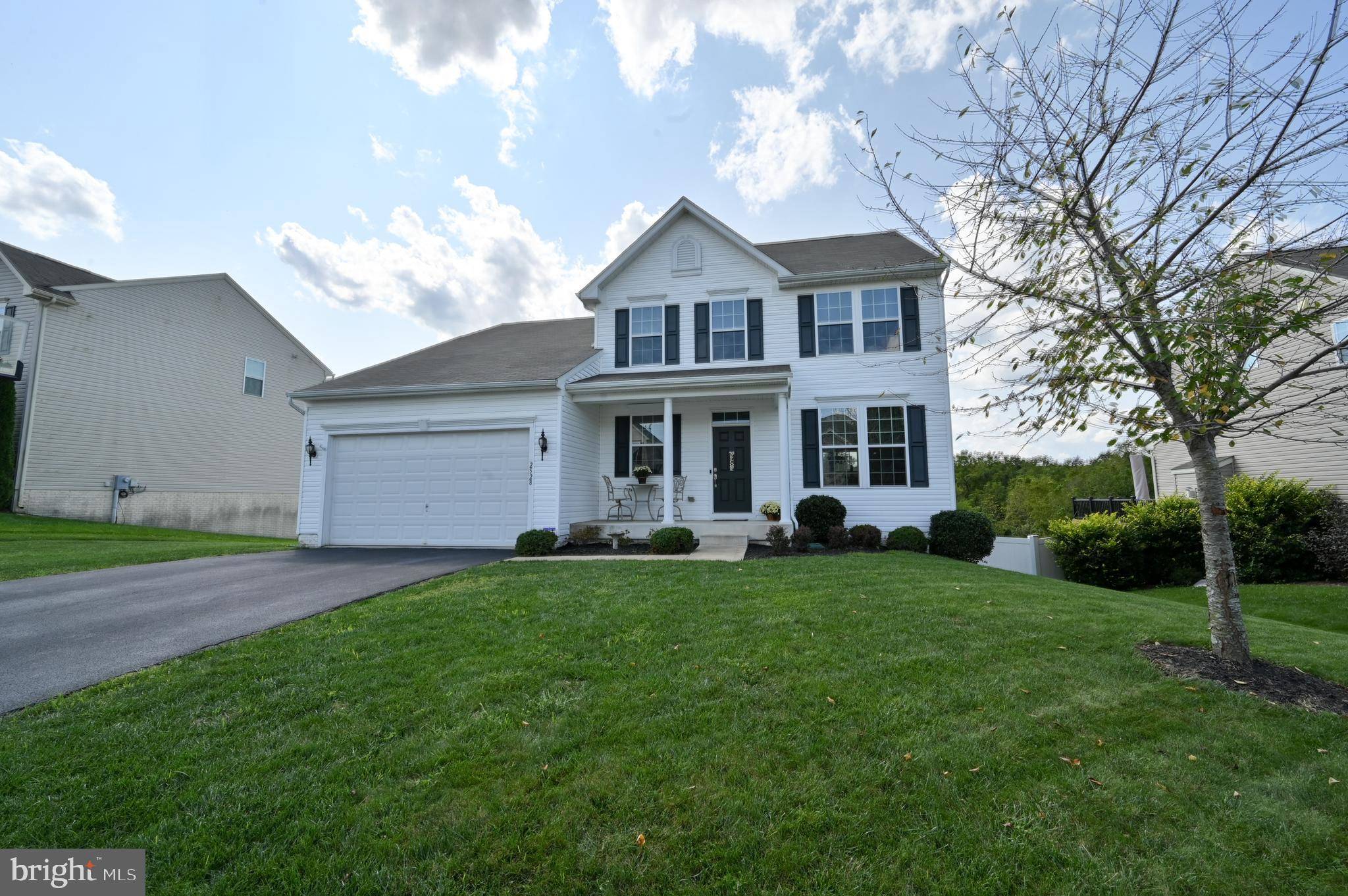 Spring Grove, PA 17362,2528 CODORUS LN