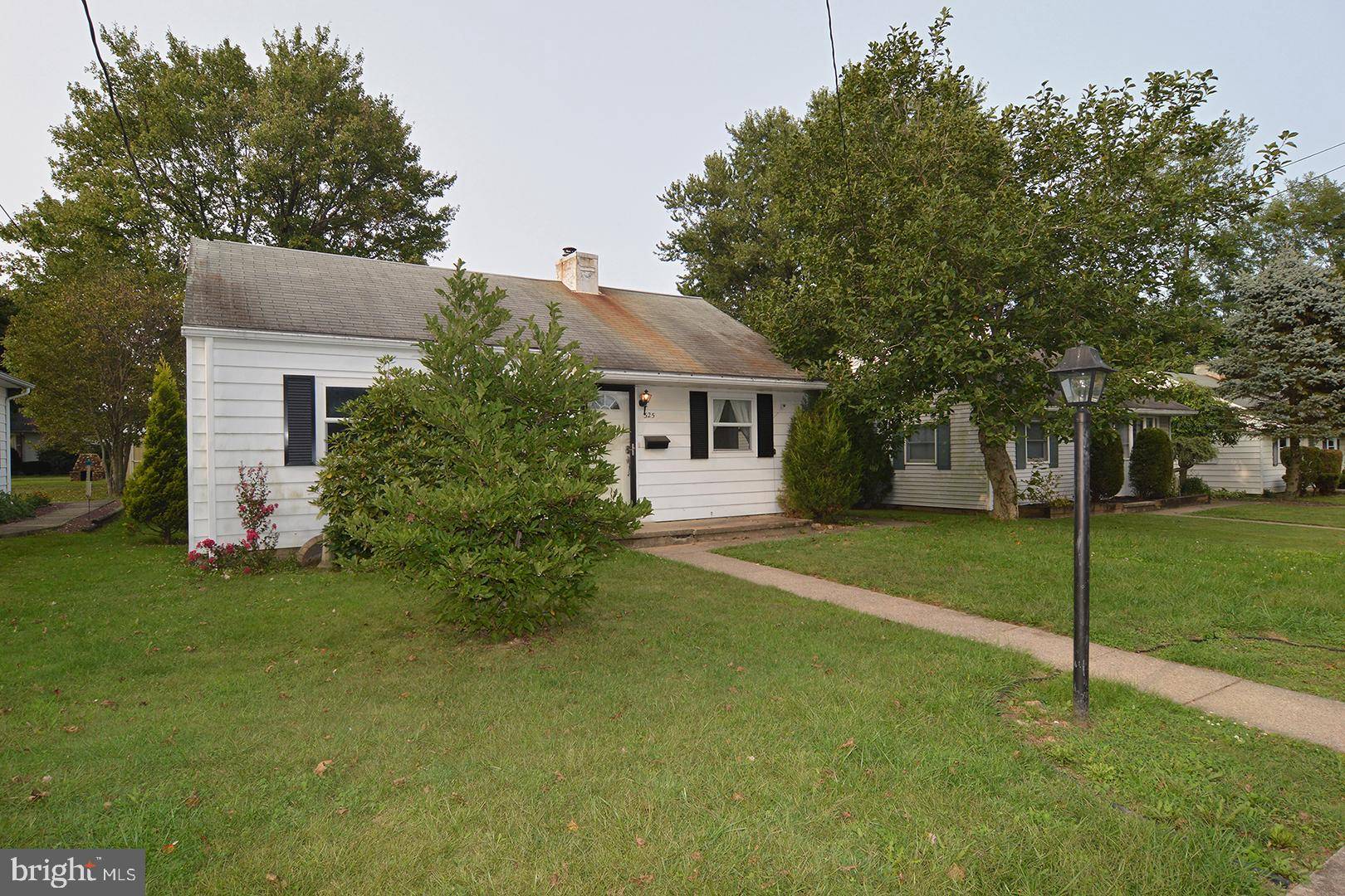 Shoemakersville, PA 19555,325 5TH ST